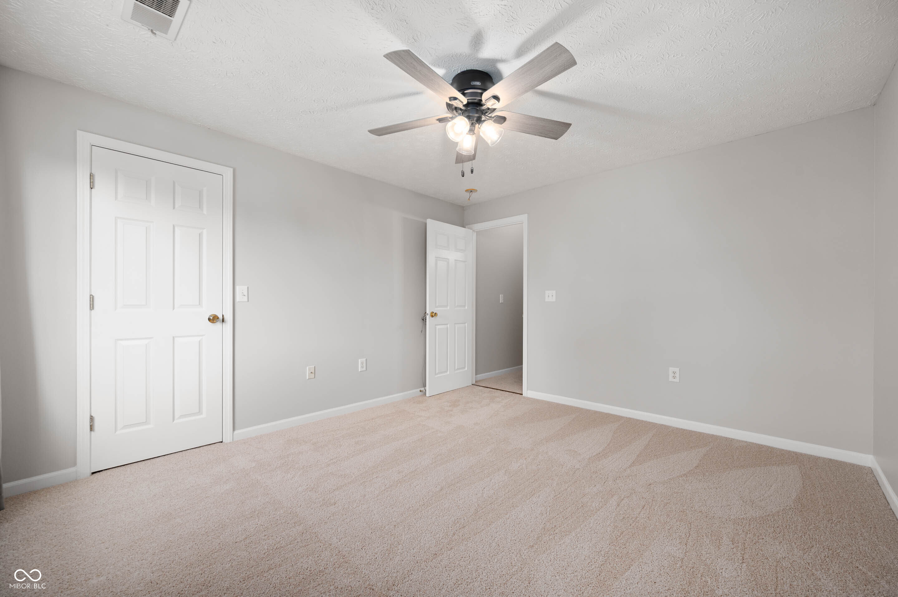 207 Keats Court Unit: APT 205