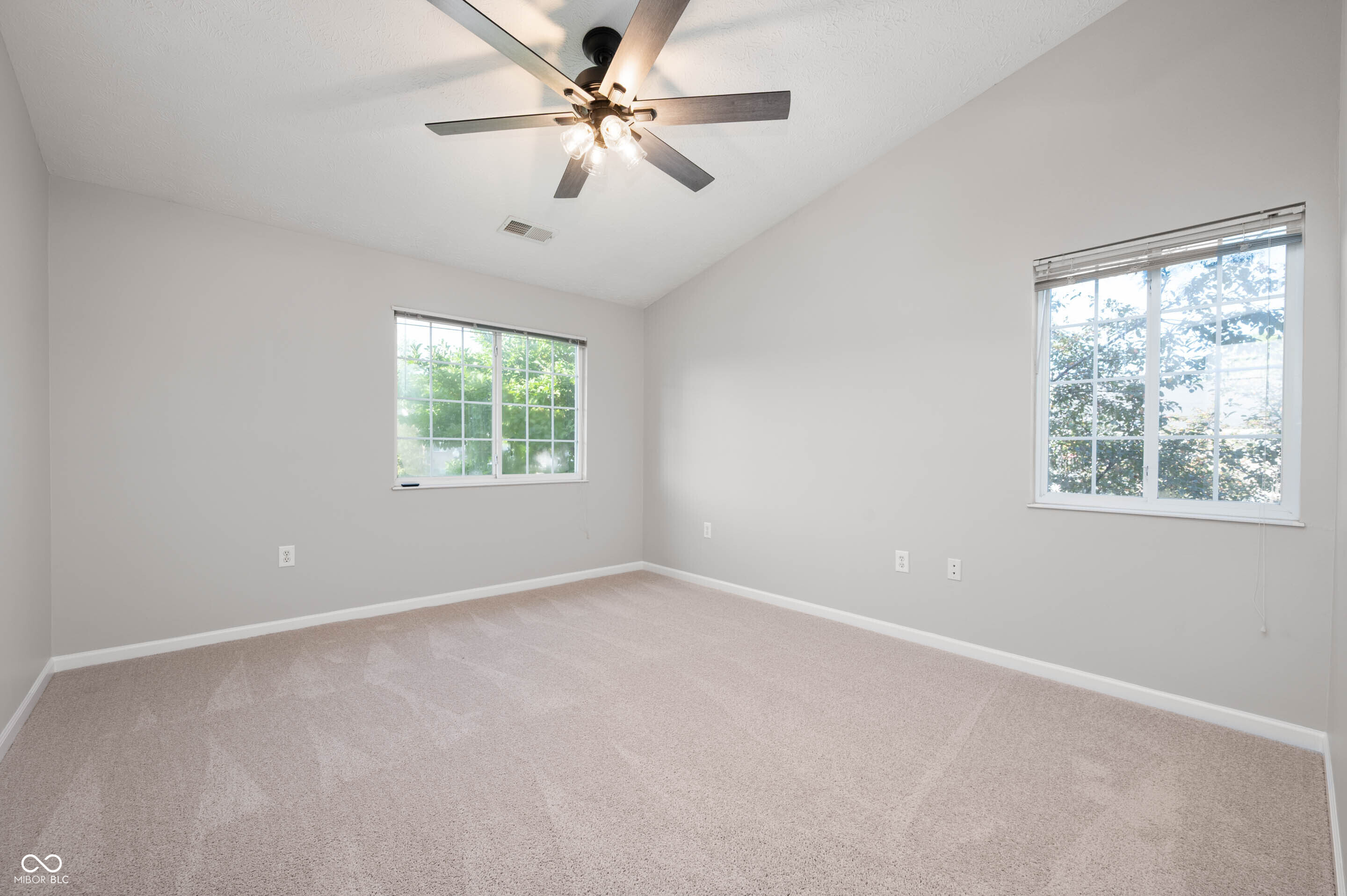 207 Keats Court Unit: APT 205