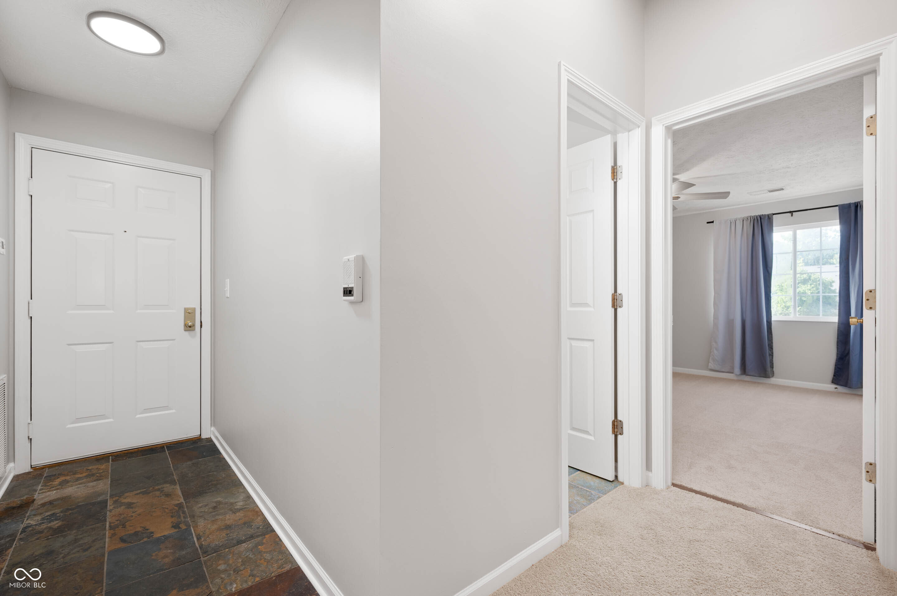 207 Keats Court Unit: APT 205