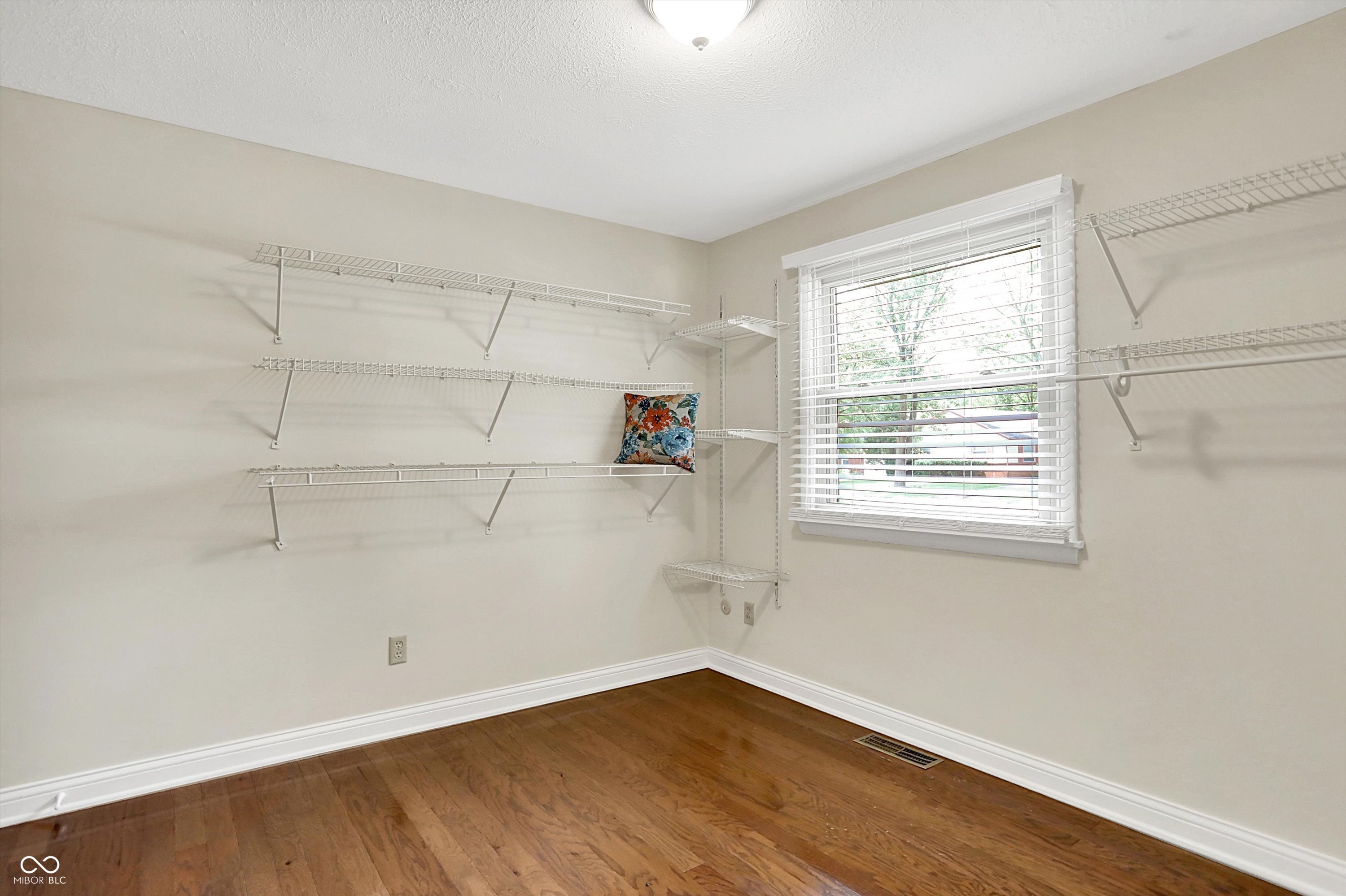 1751 Bluewater Court