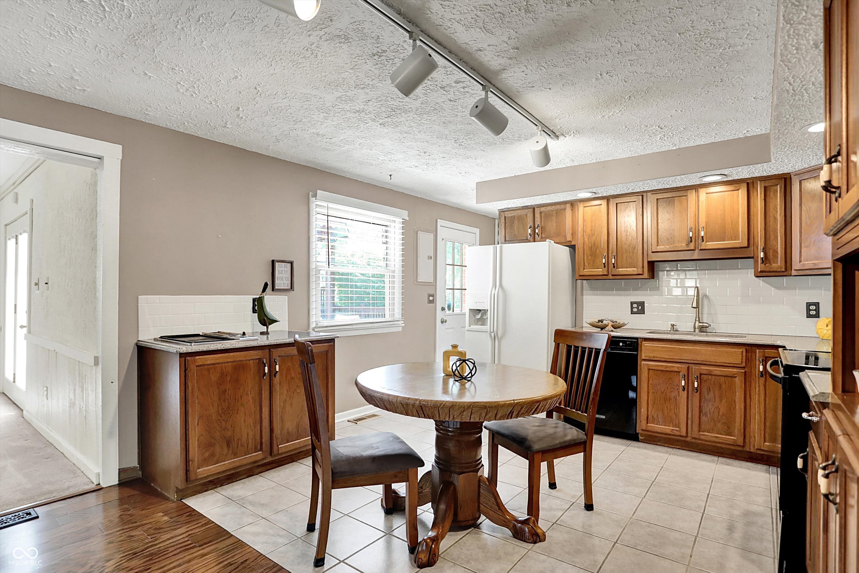 1751 Bluewater Court