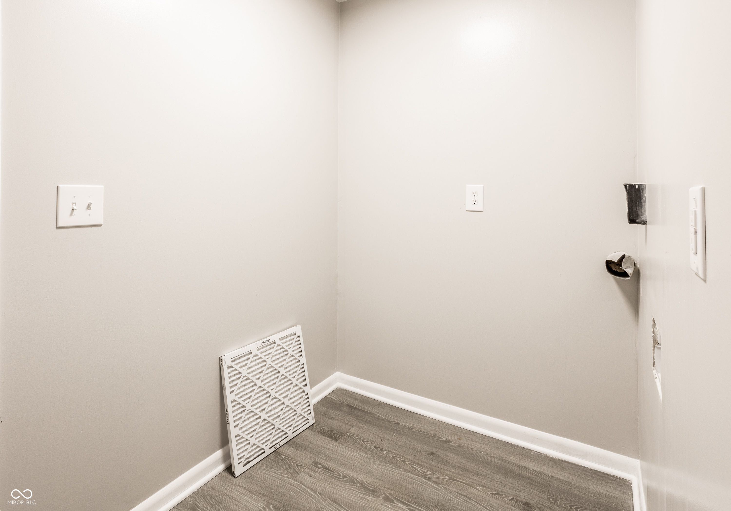 3659 N Mitchner Avenue