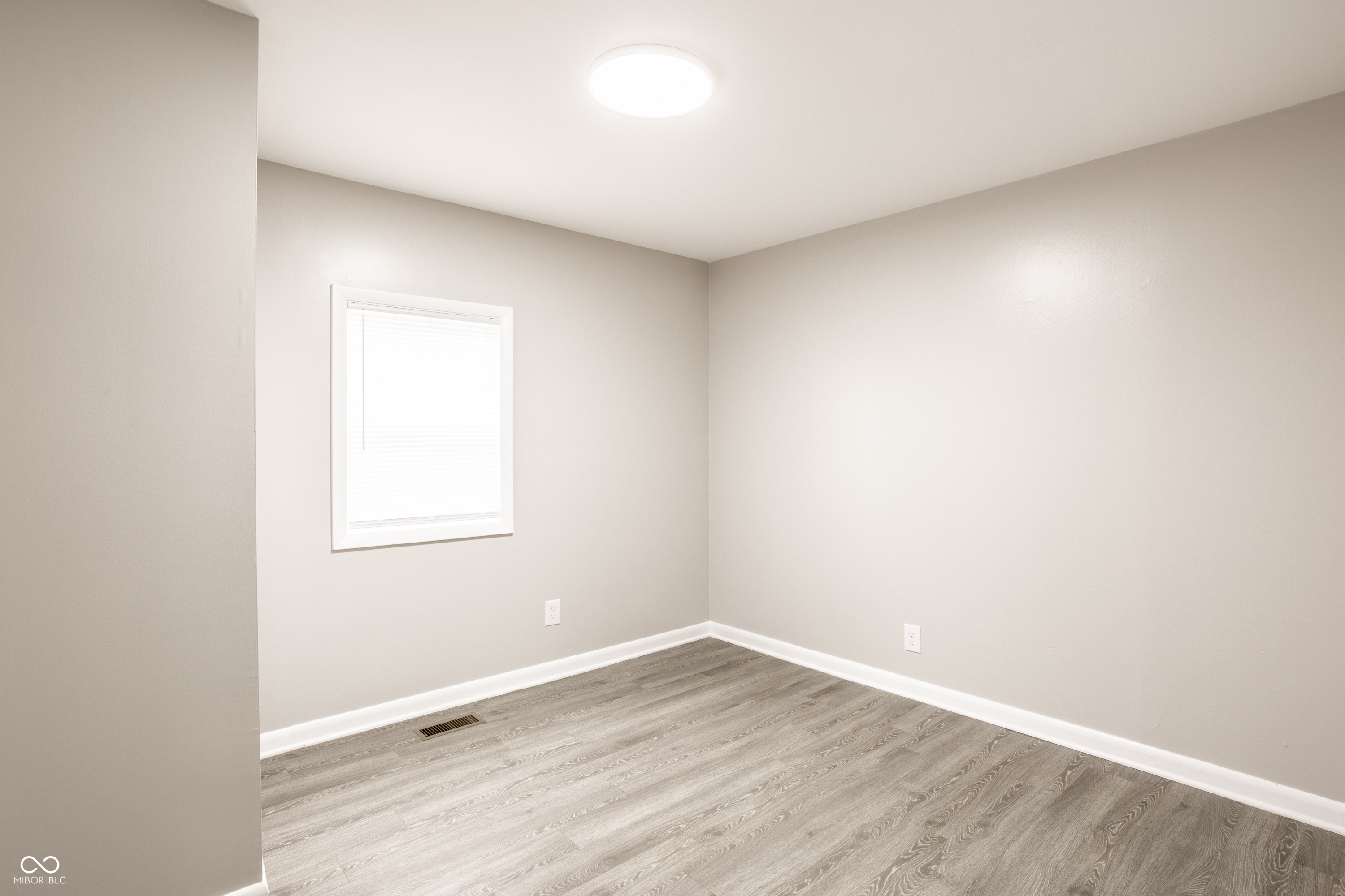 3659 N Mitchner Avenue