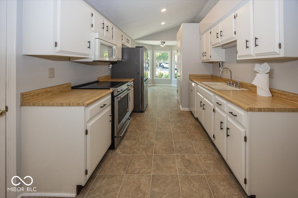 3046 Crimson Court E Unit: 61