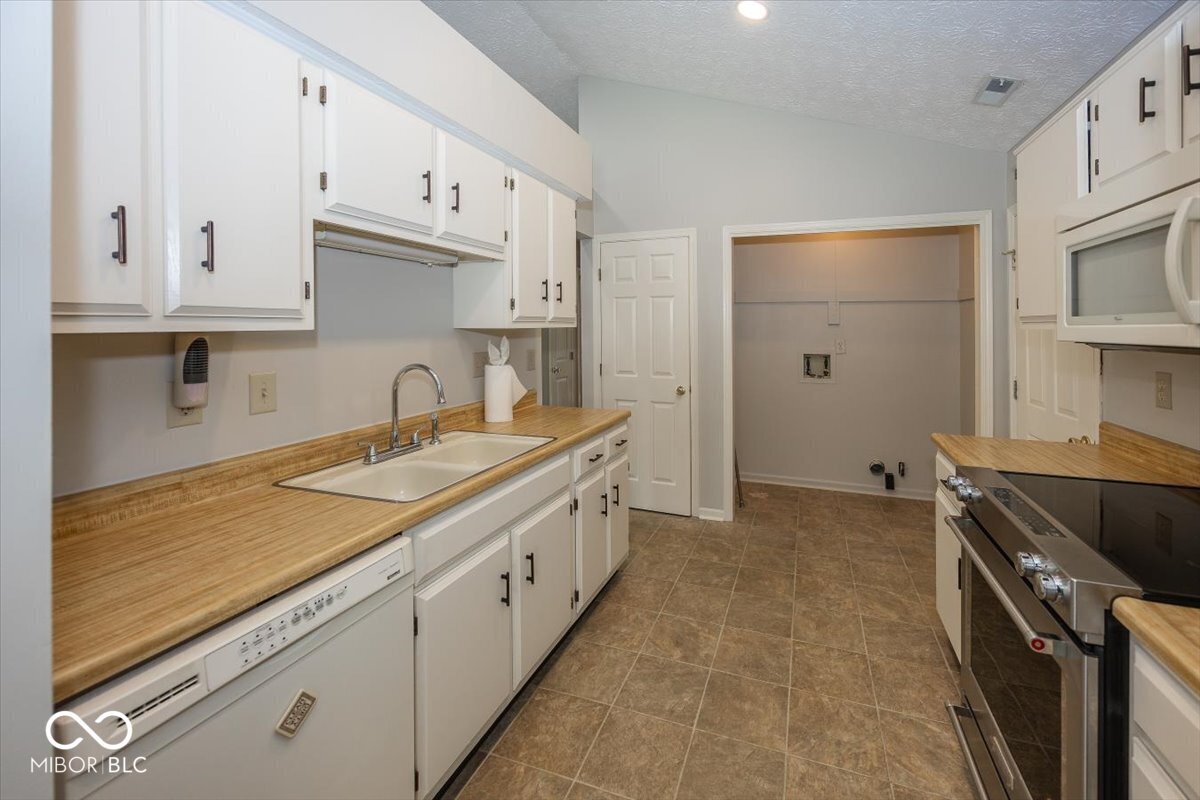 3046 Crimson Court E Unit: 61