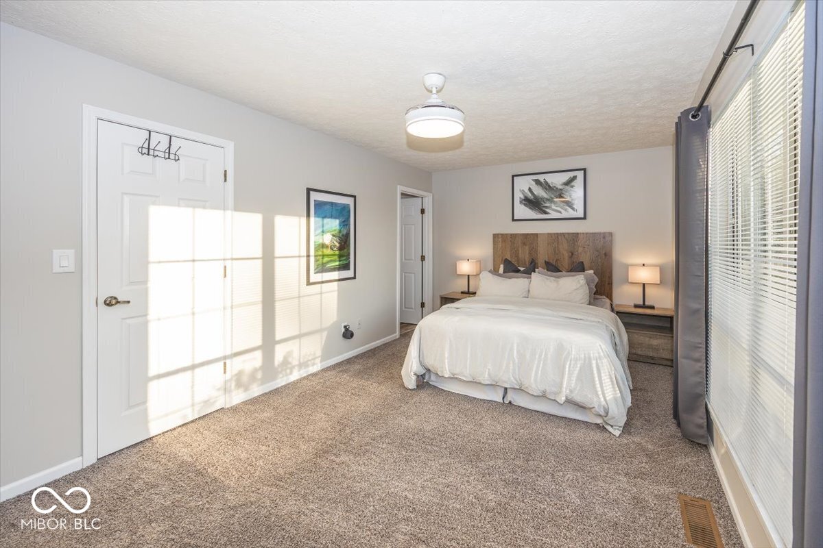 7118 White Oak Trail