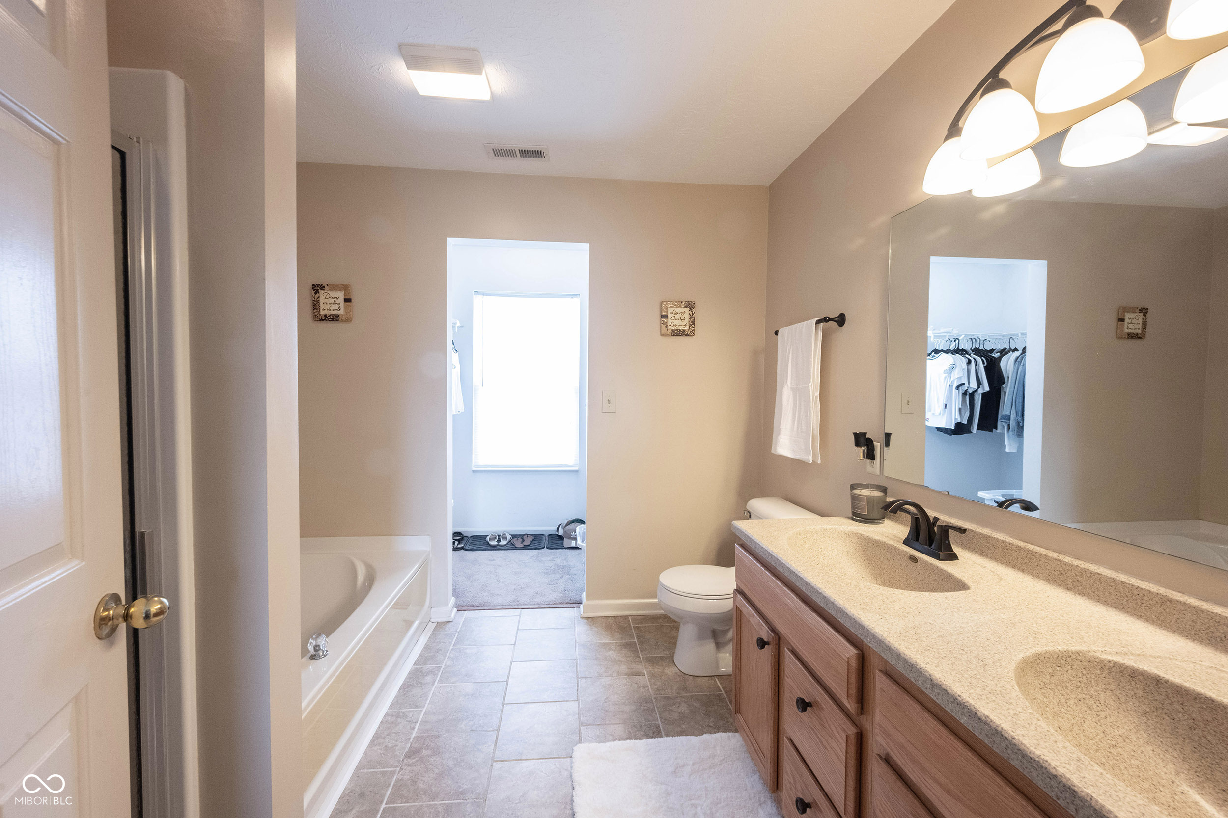 11468 Lucky Dan Drive