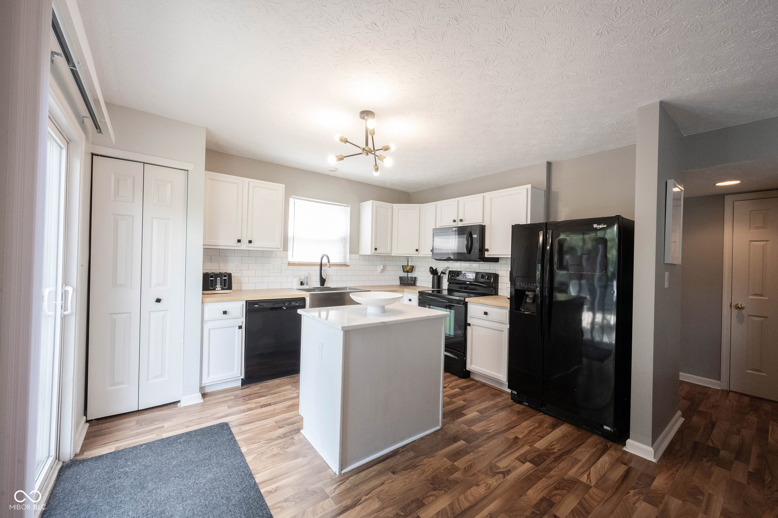 11468 Lucky Dan Drive