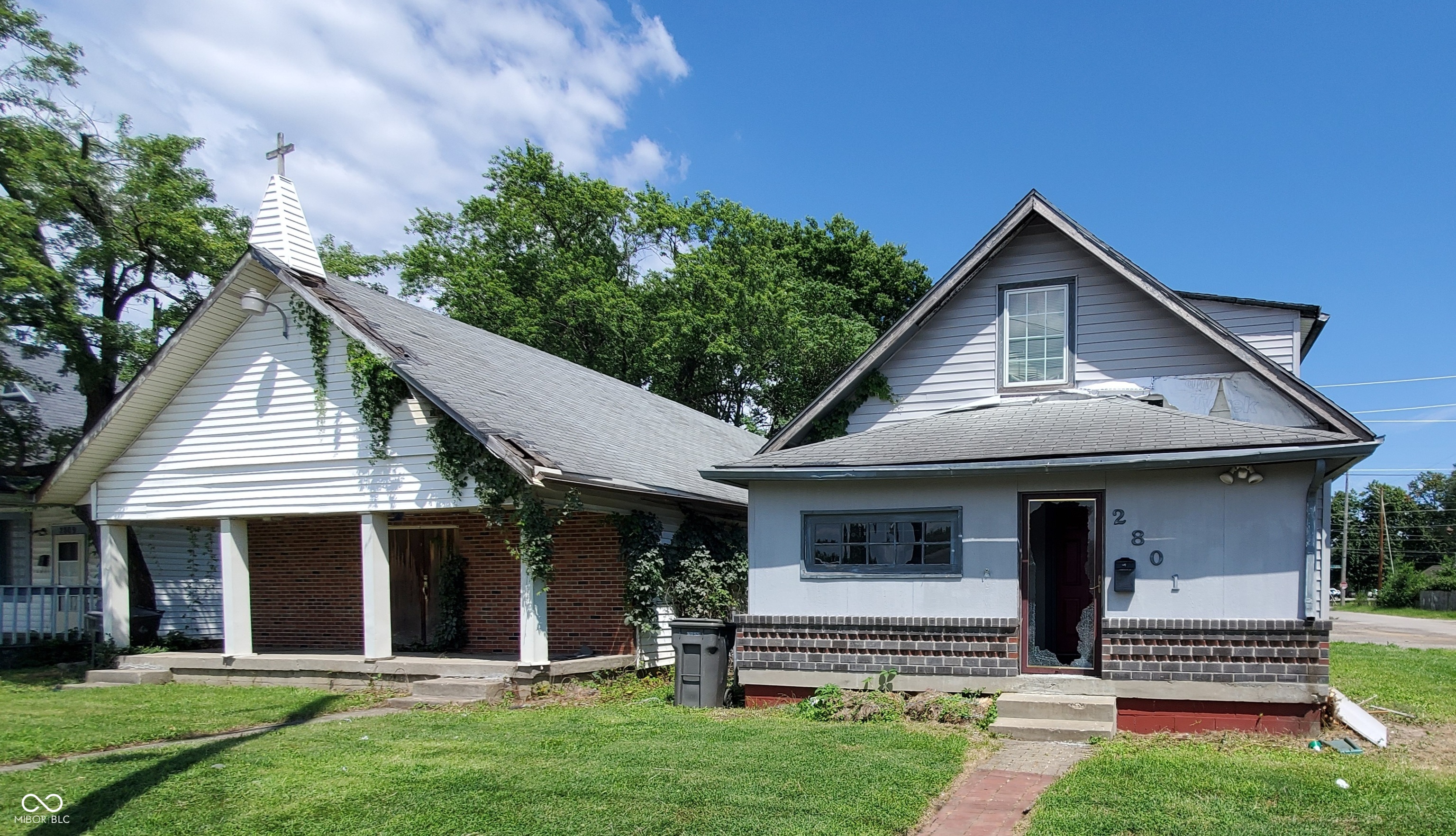 2805 Columbia Avenue