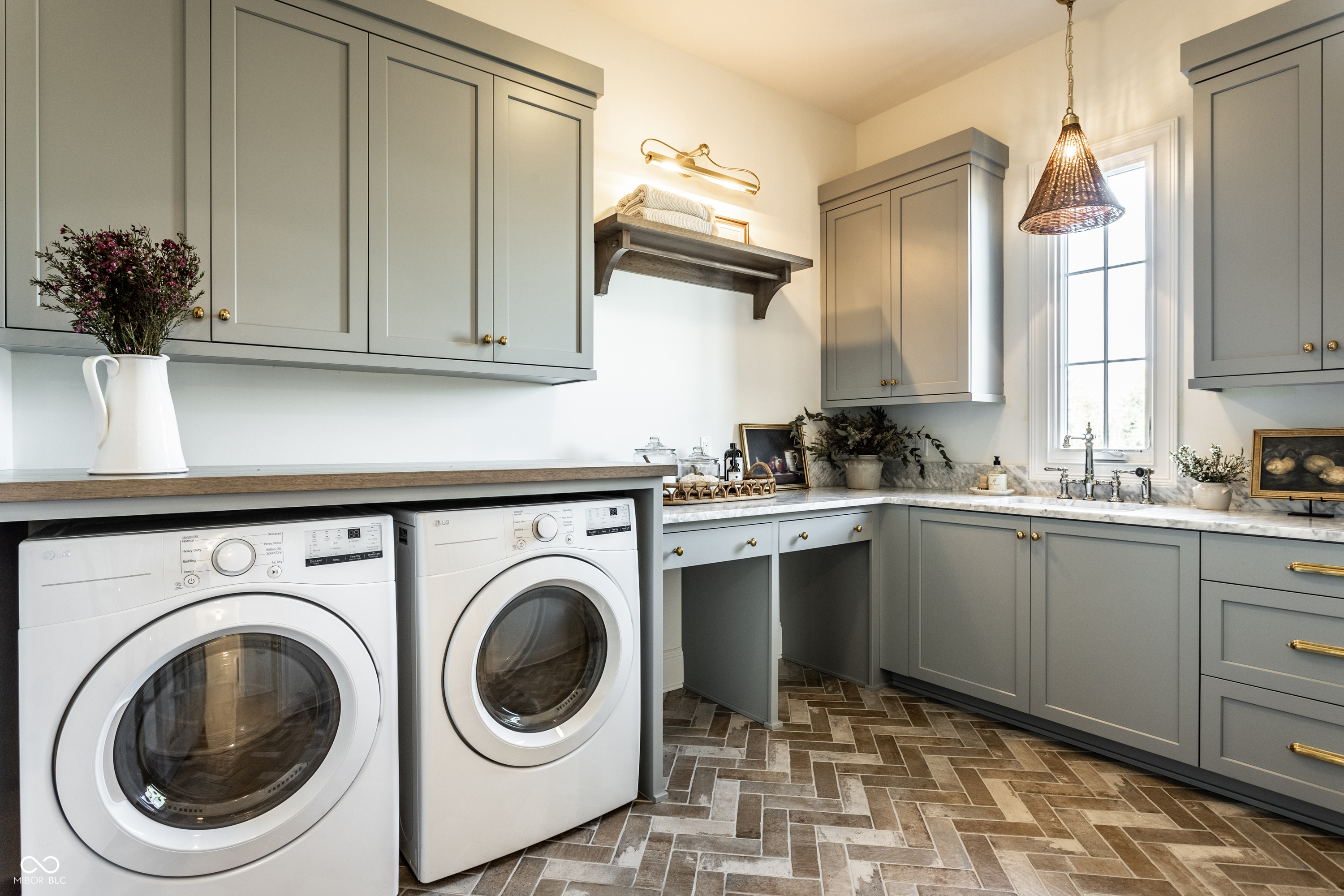 3528 Marketplace Court