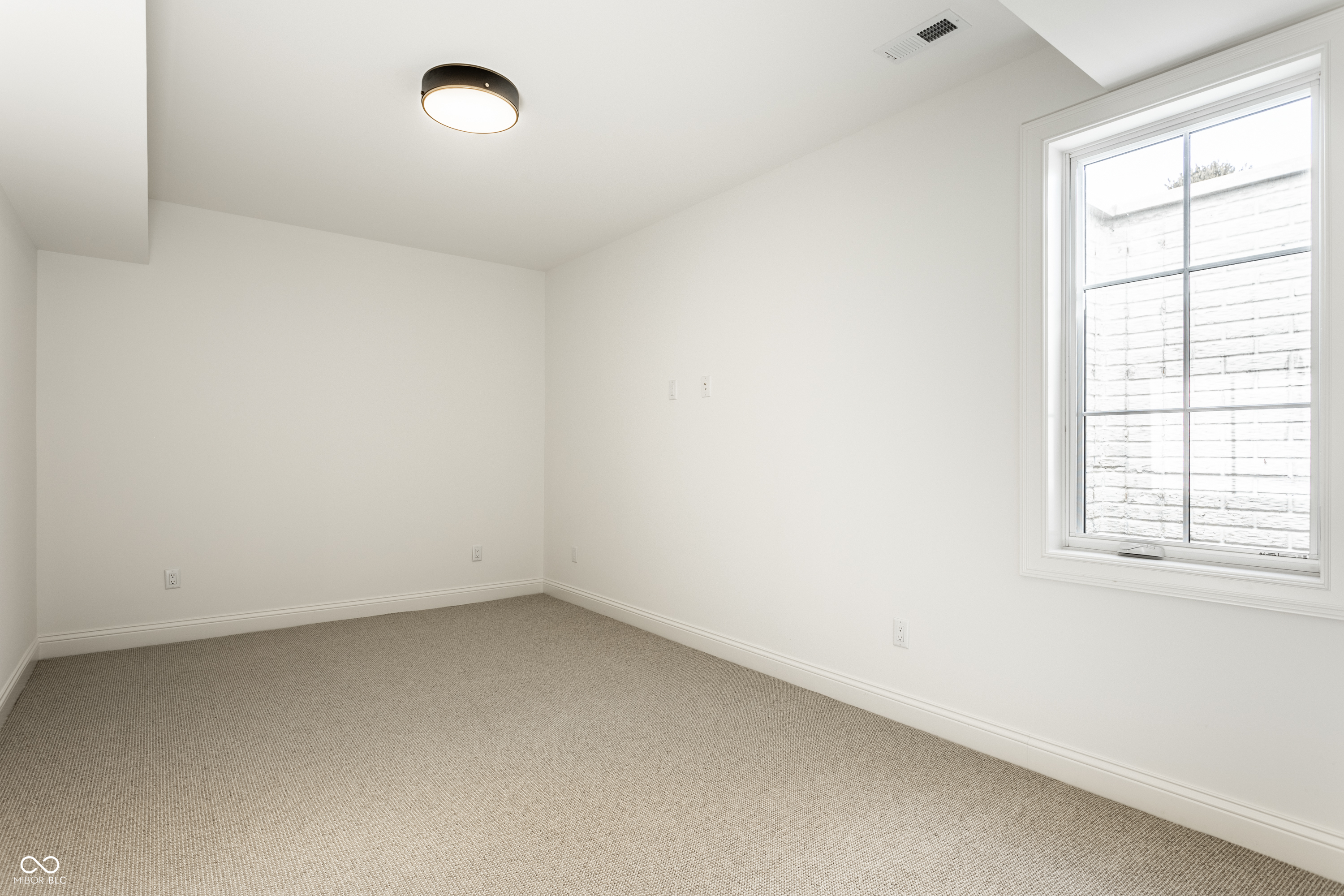 3528 Marketplace Court