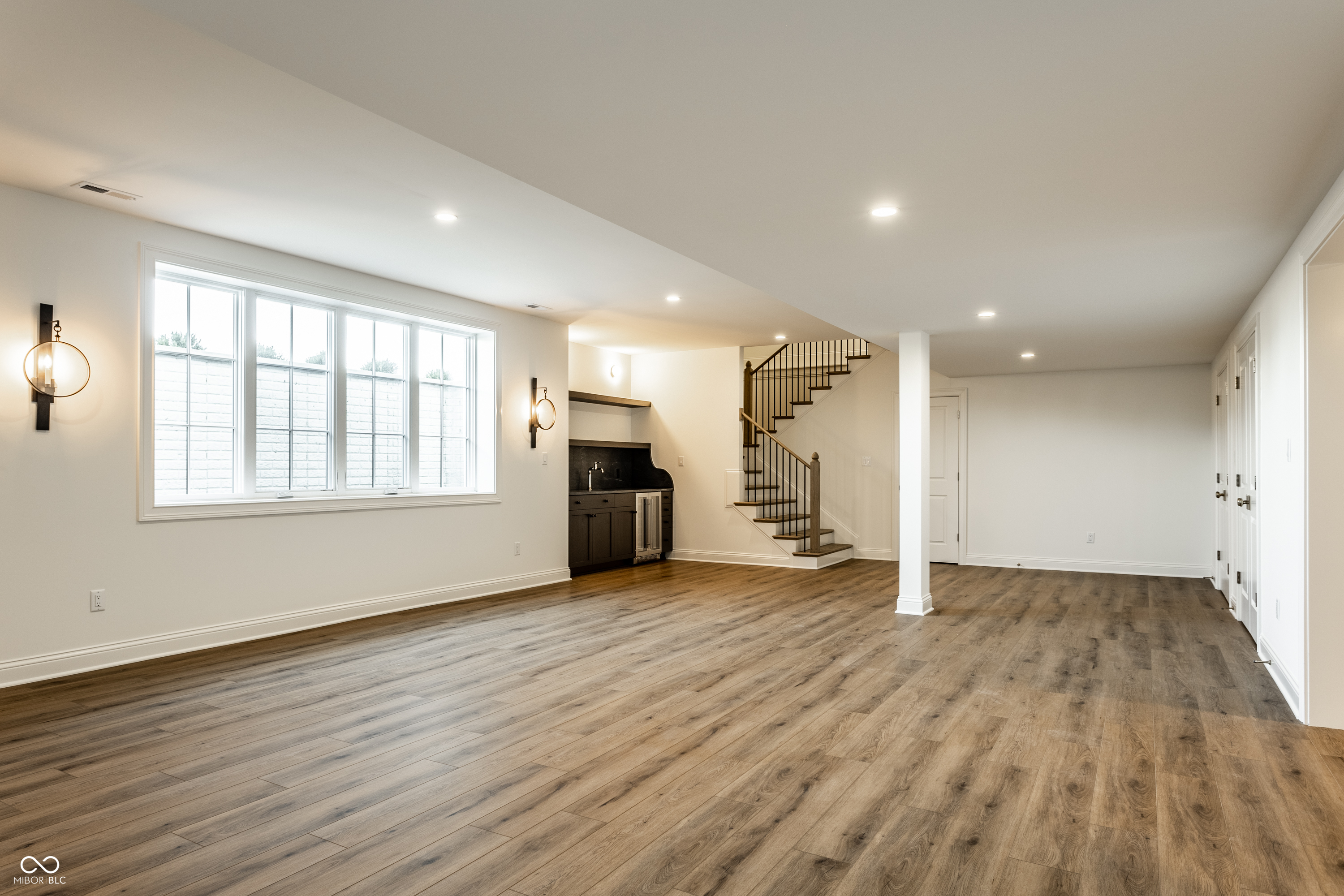 3528 Marketplace Court