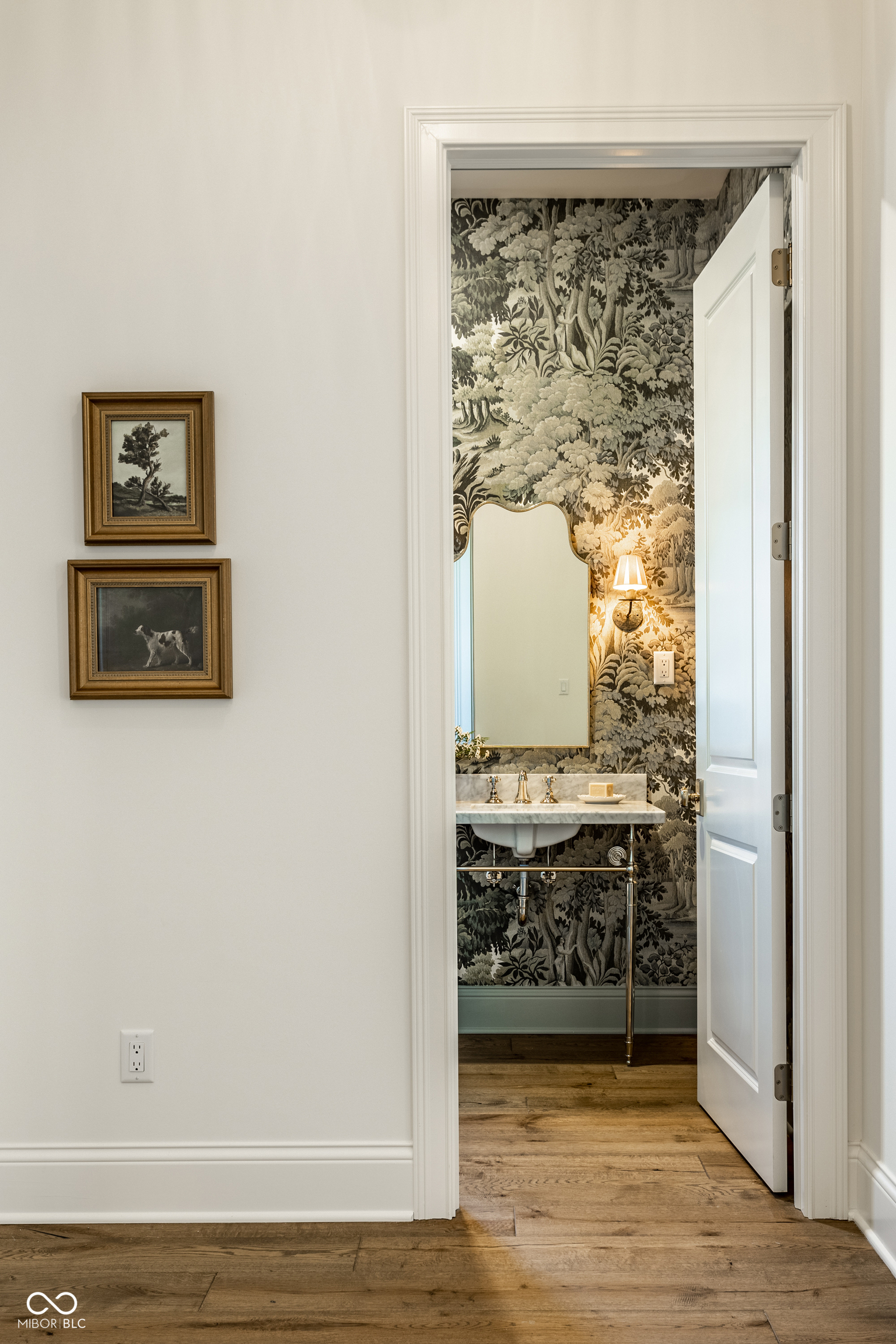 3528 Marketplace Court