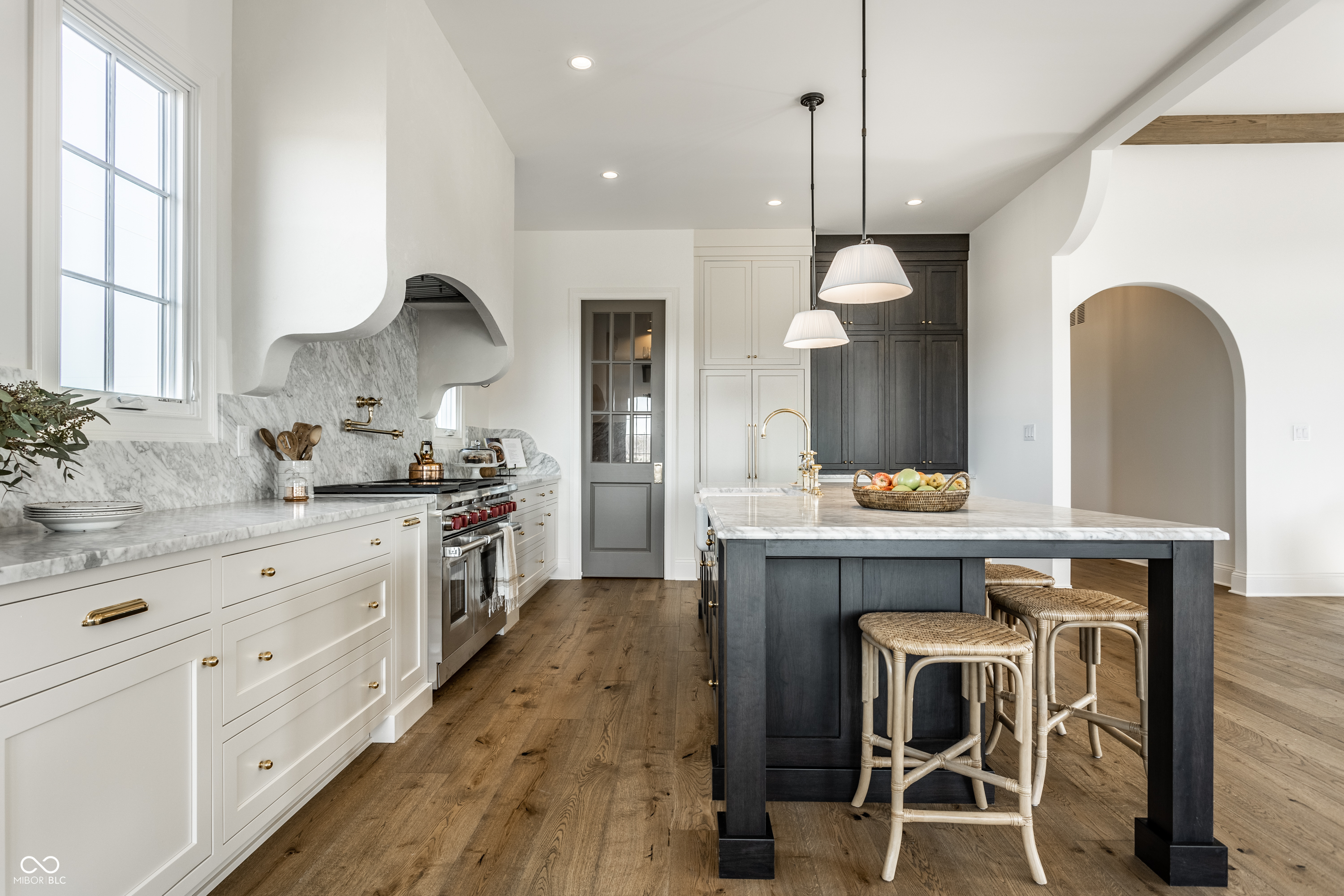 3528 Marketplace Court