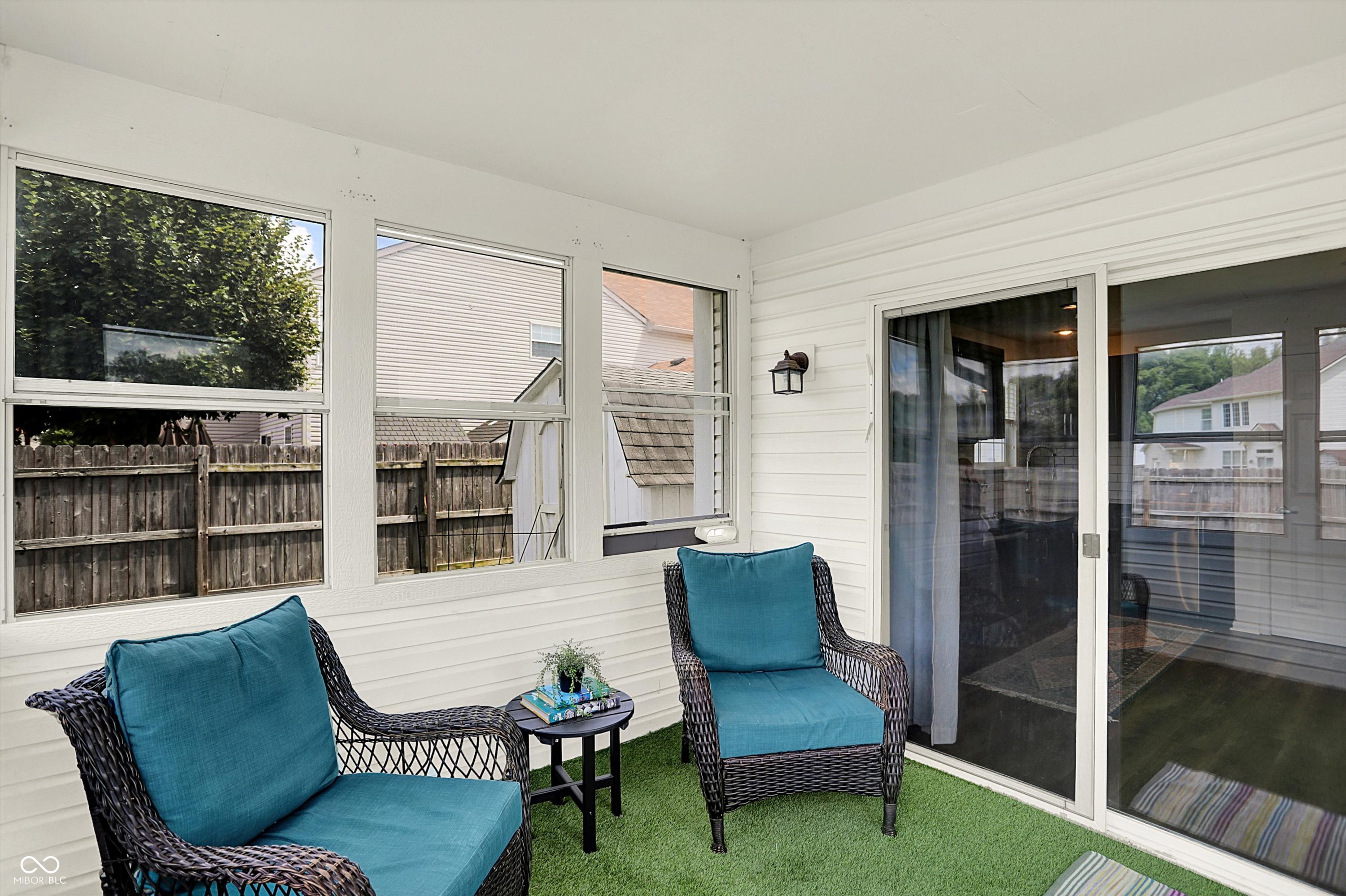 7948 Bent Willow Drive