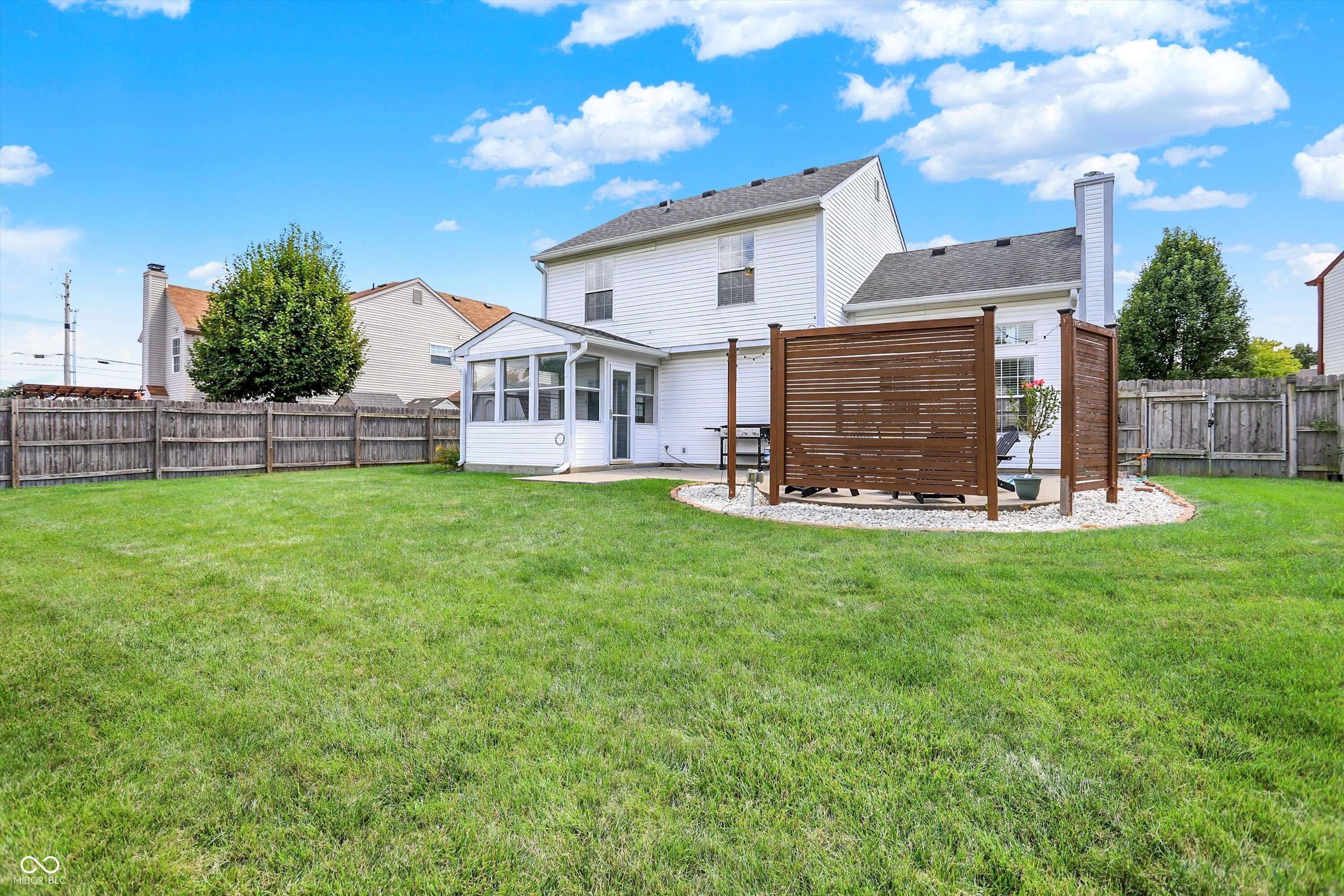 7948 Bent Willow Drive