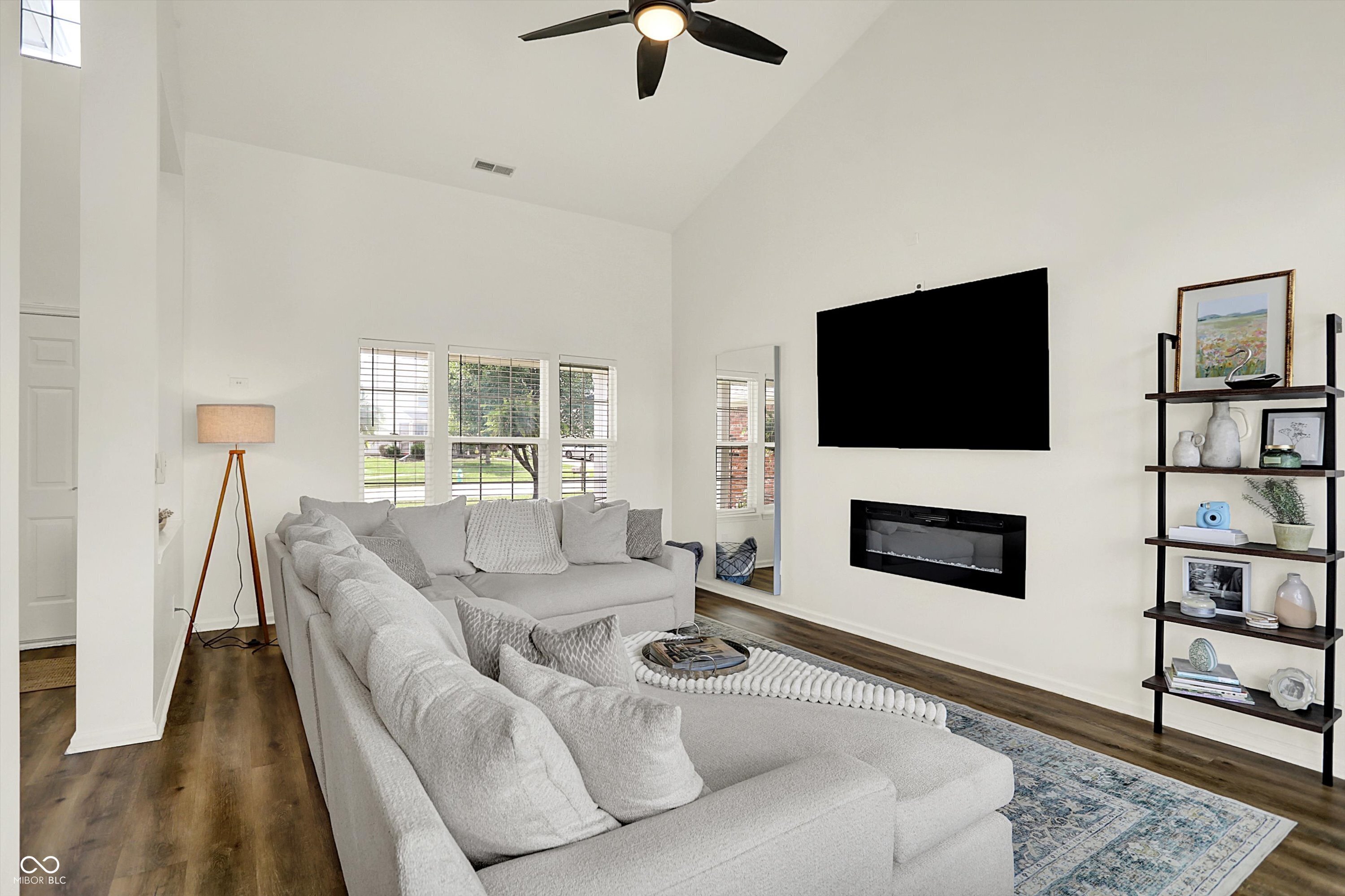 7948 Bent Willow Drive