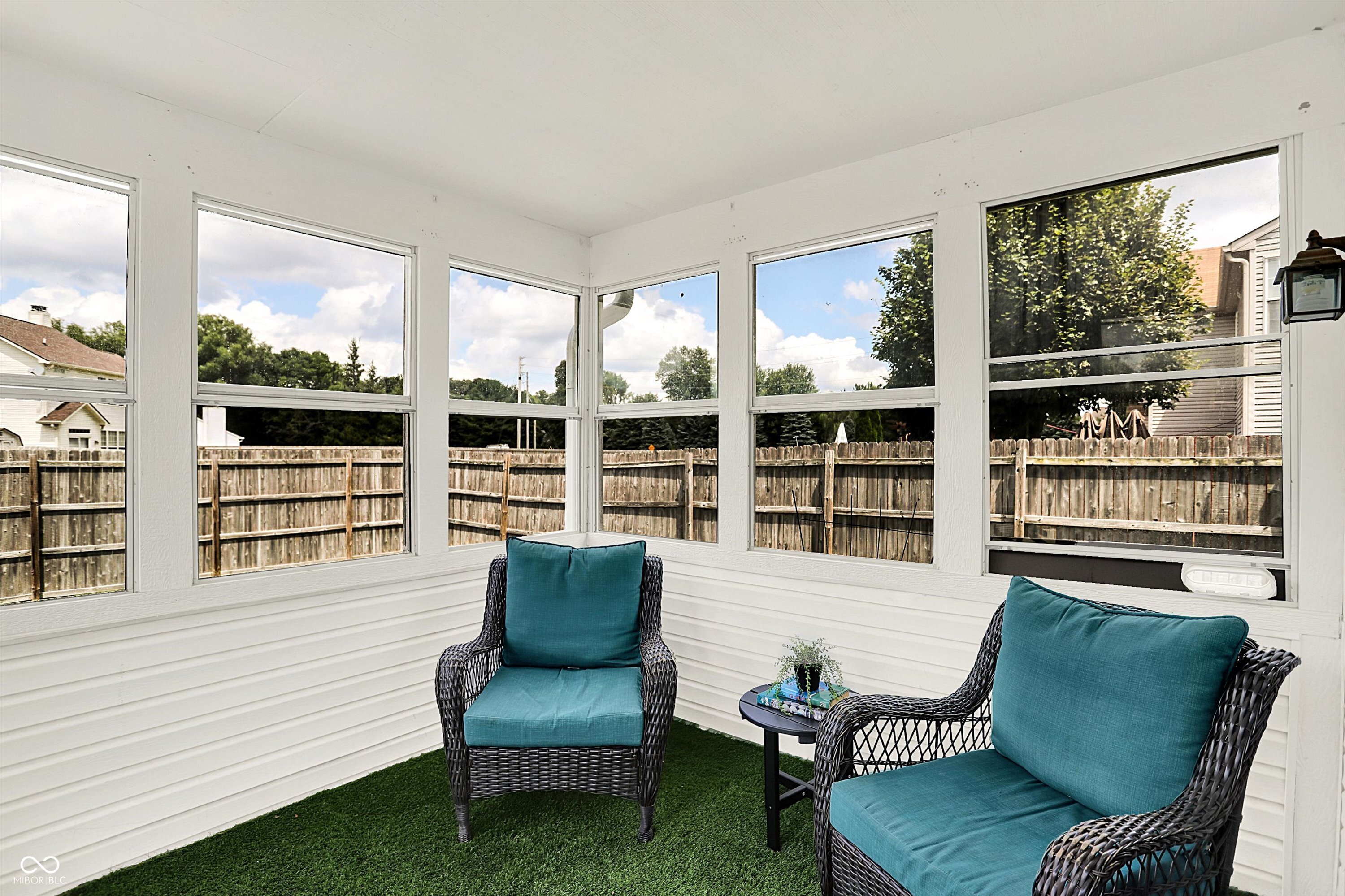 7948 Bent Willow Drive