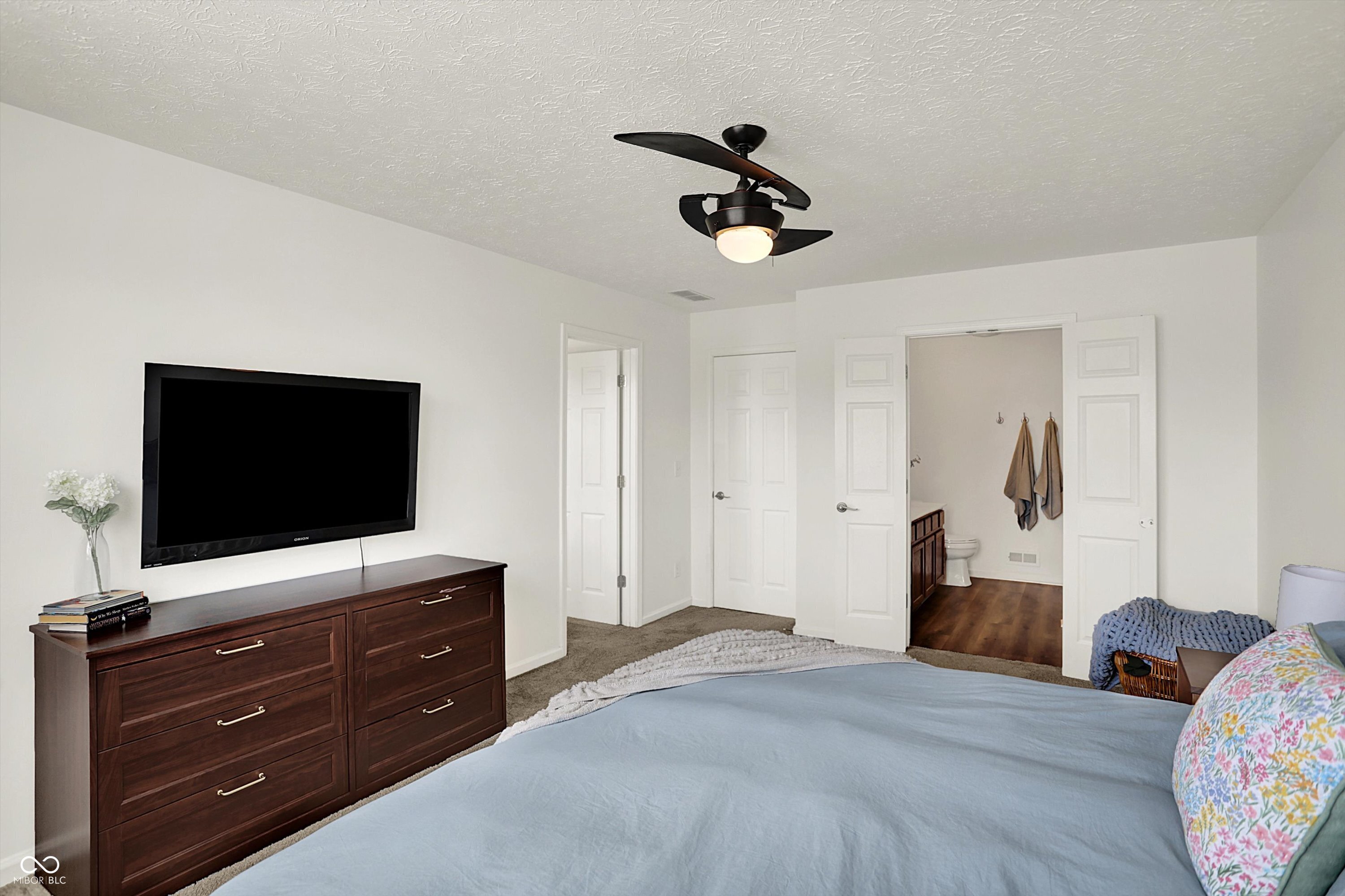 7948 Bent Willow Drive