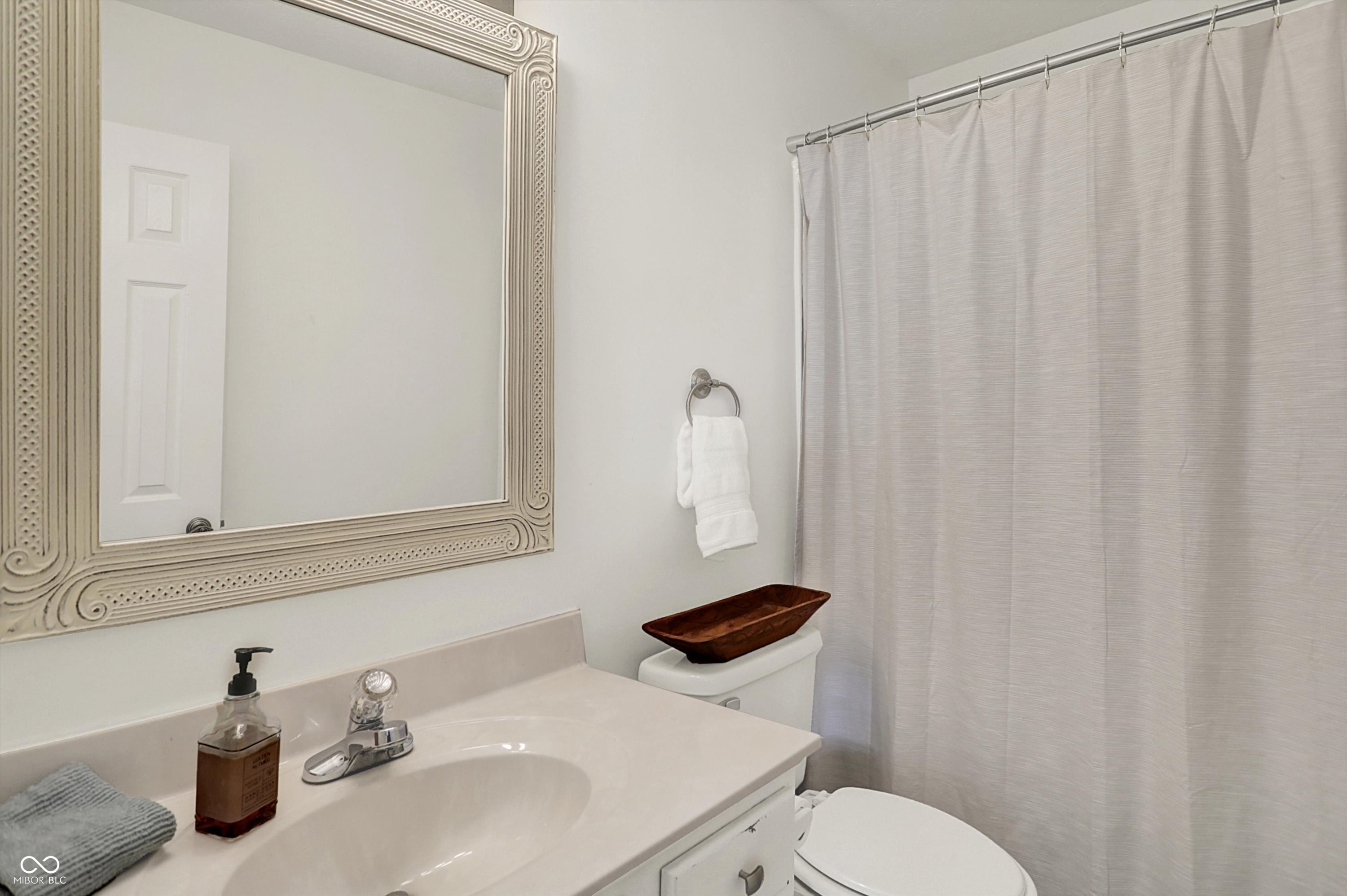 7948 Bent Willow Drive