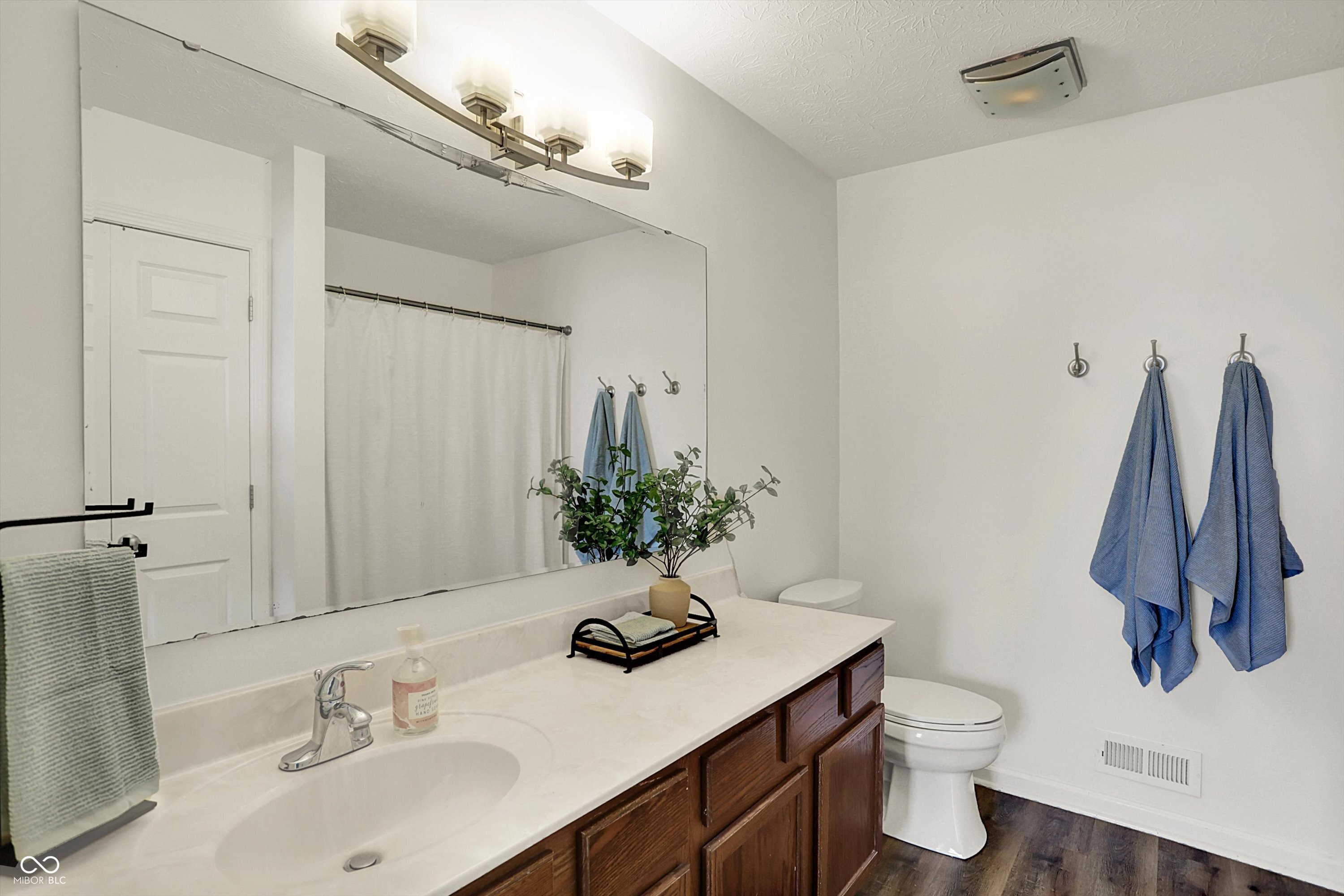 7948 Bent Willow Drive