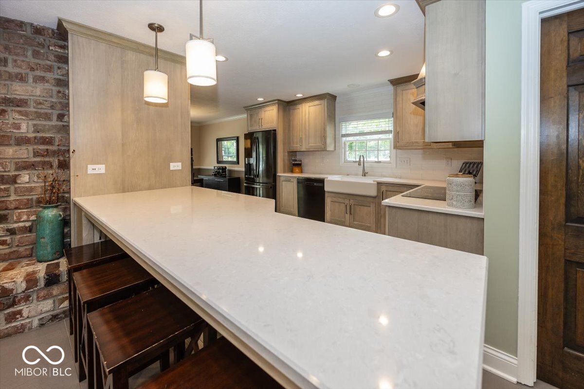 1720 Sturbridge Road