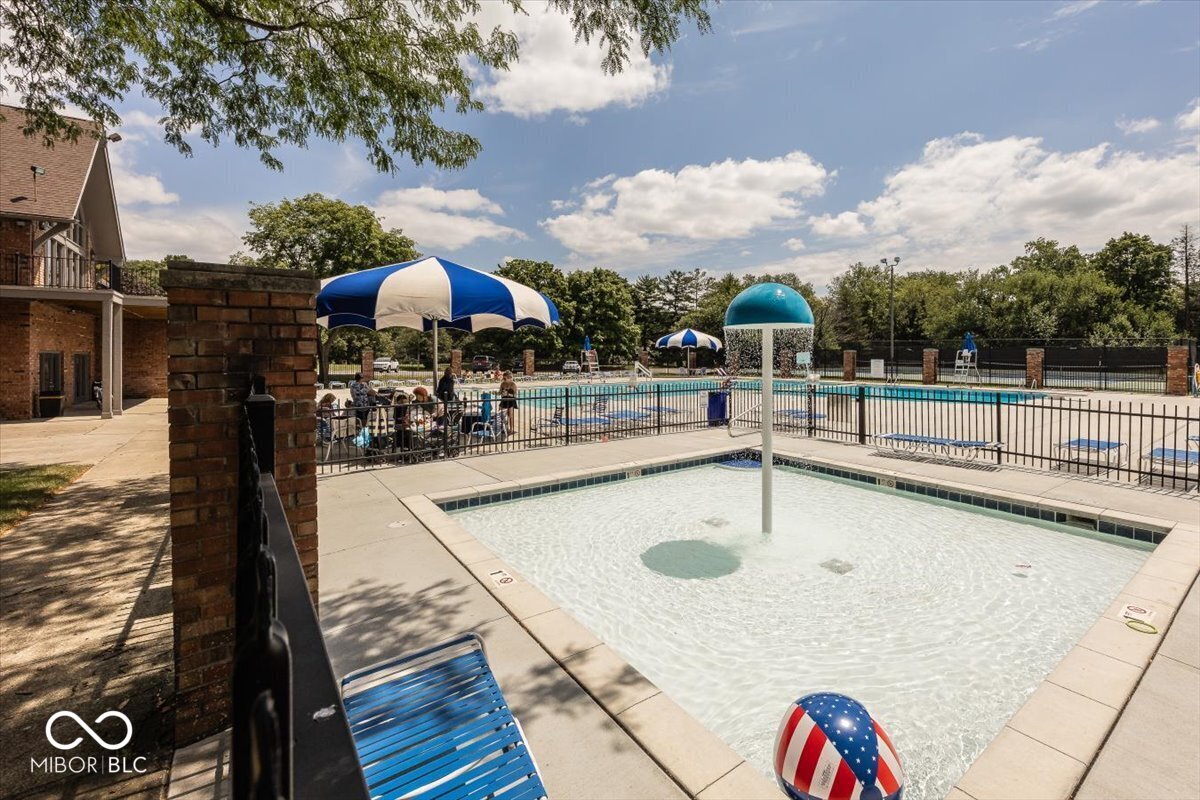 1720 Sturbridge Road