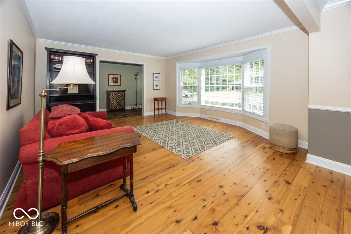 1720 Sturbridge Road