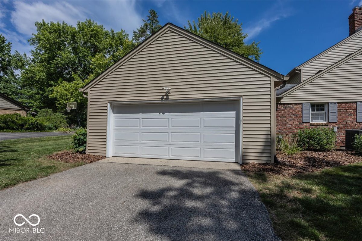 1720 Sturbridge Road