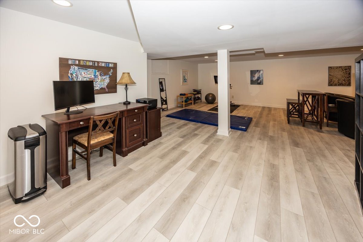 1720 Sturbridge Road