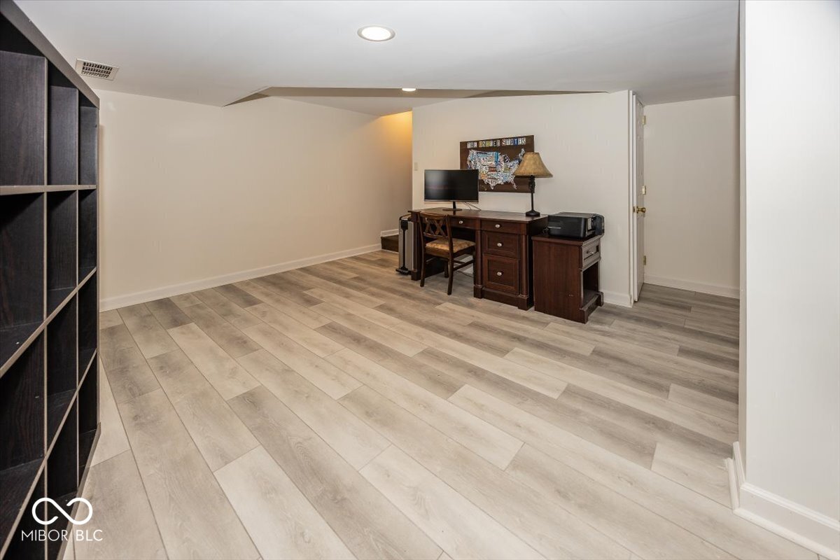 1720 Sturbridge Road