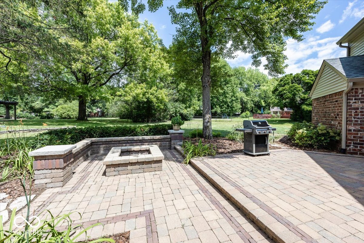 1720 Sturbridge Road