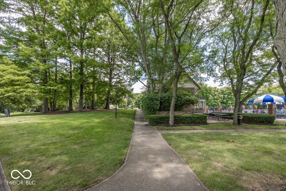 1720 Sturbridge Road