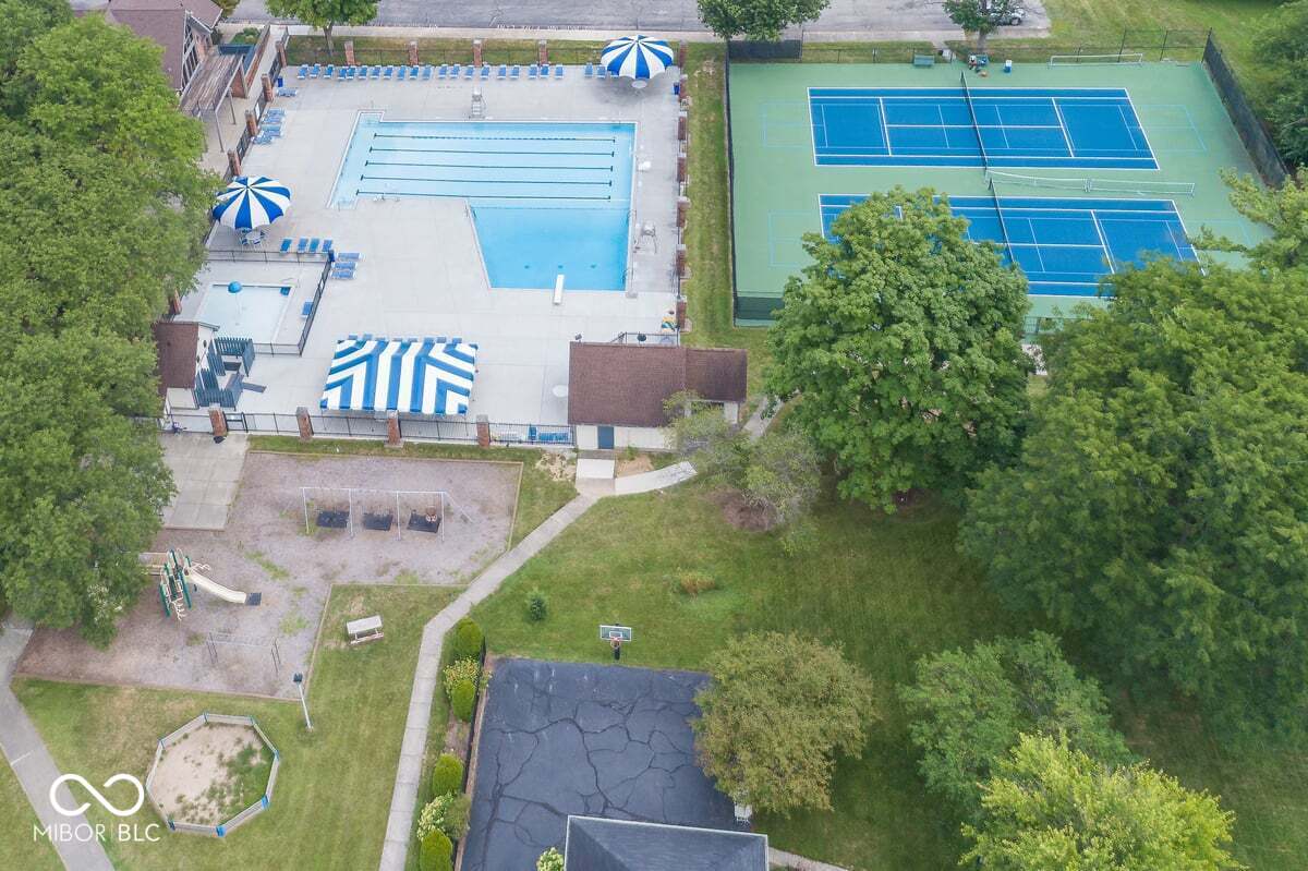 1720 Sturbridge Road