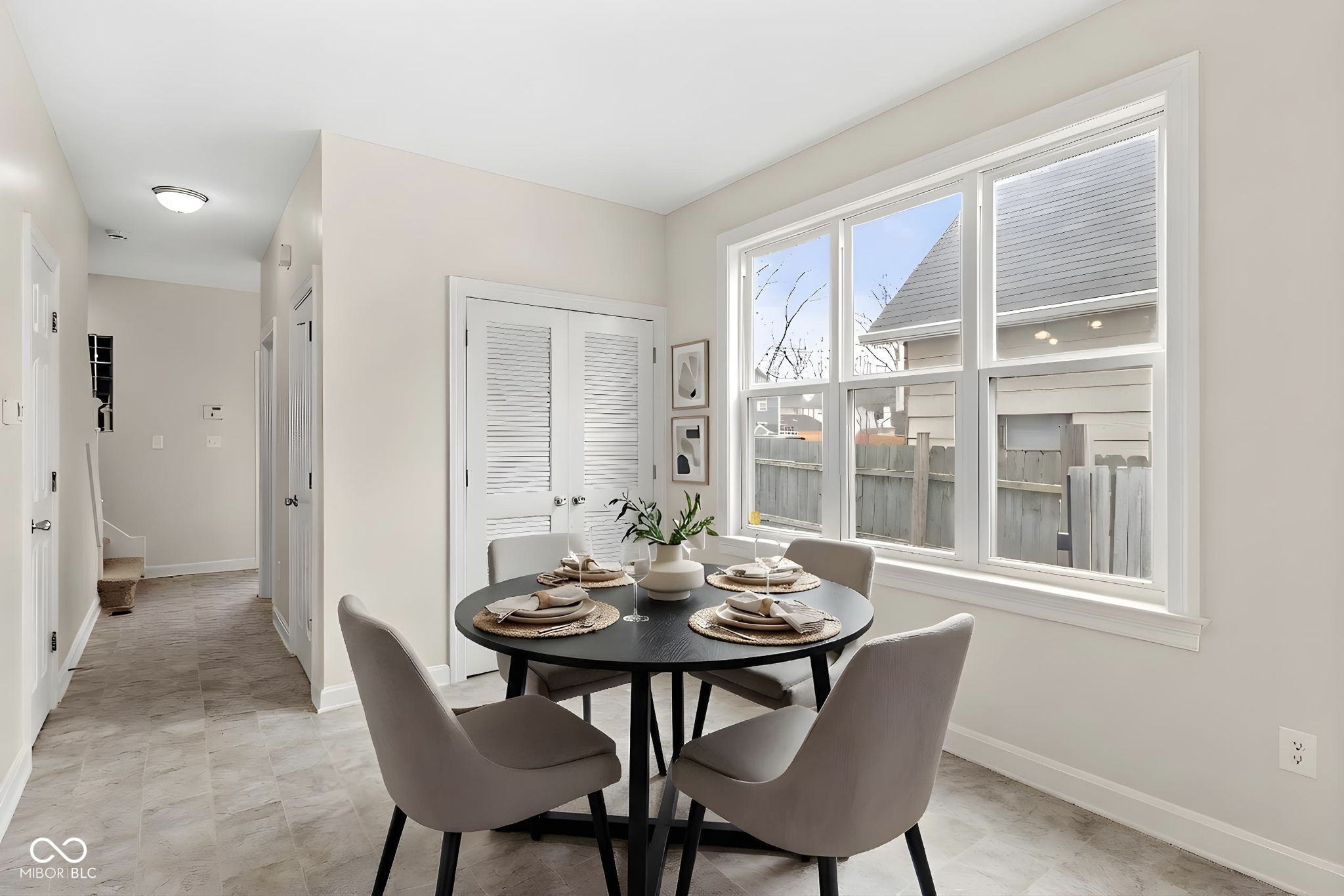 2053 Bellefontaine Street