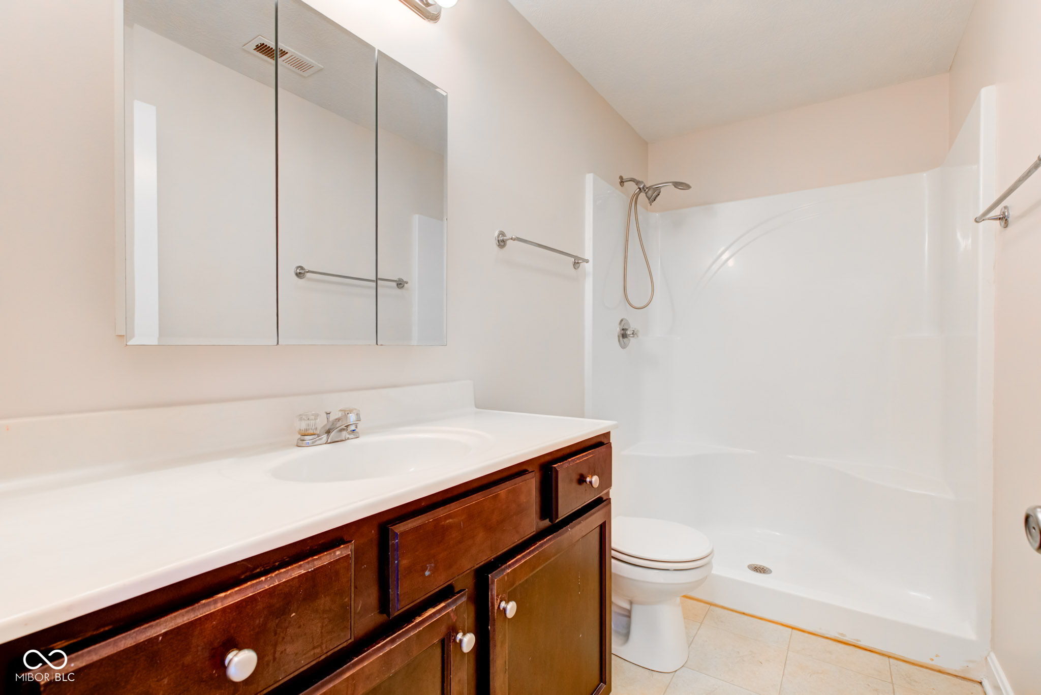 2053 Bellefontaine Street