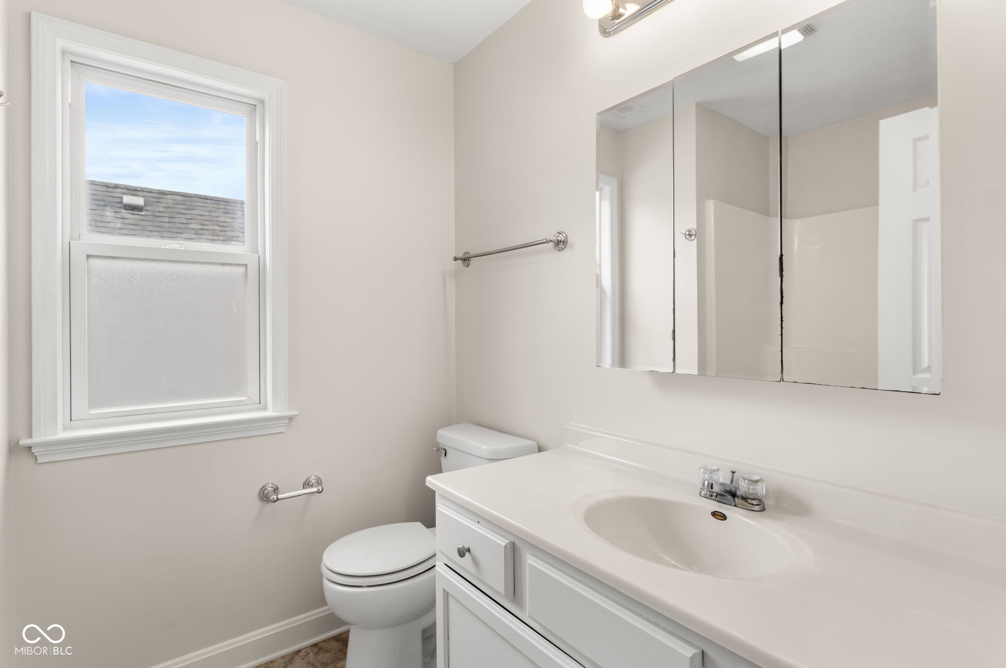 2053 Bellefontaine Street