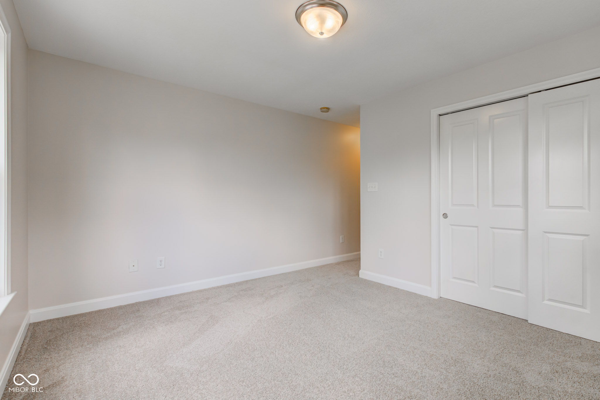 2053 Bellefontaine Street