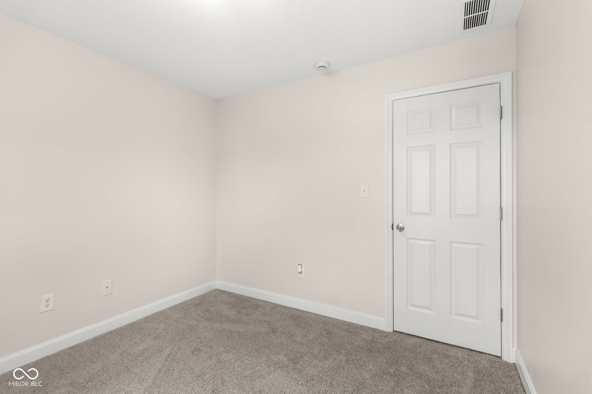 2053 Bellefontaine Street