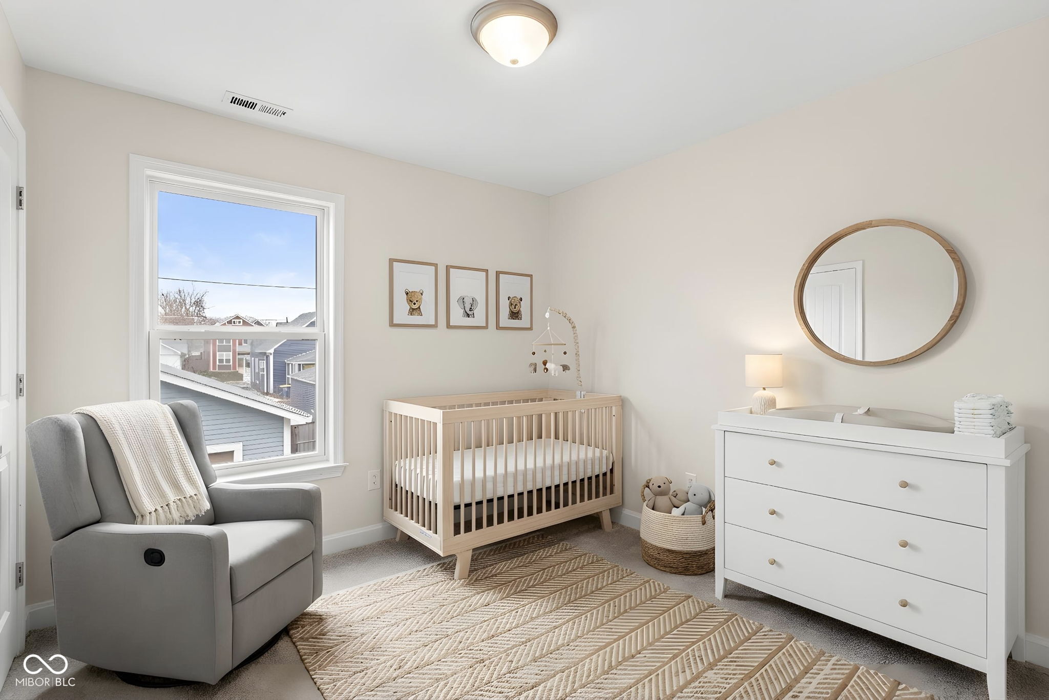 2053 Bellefontaine Street