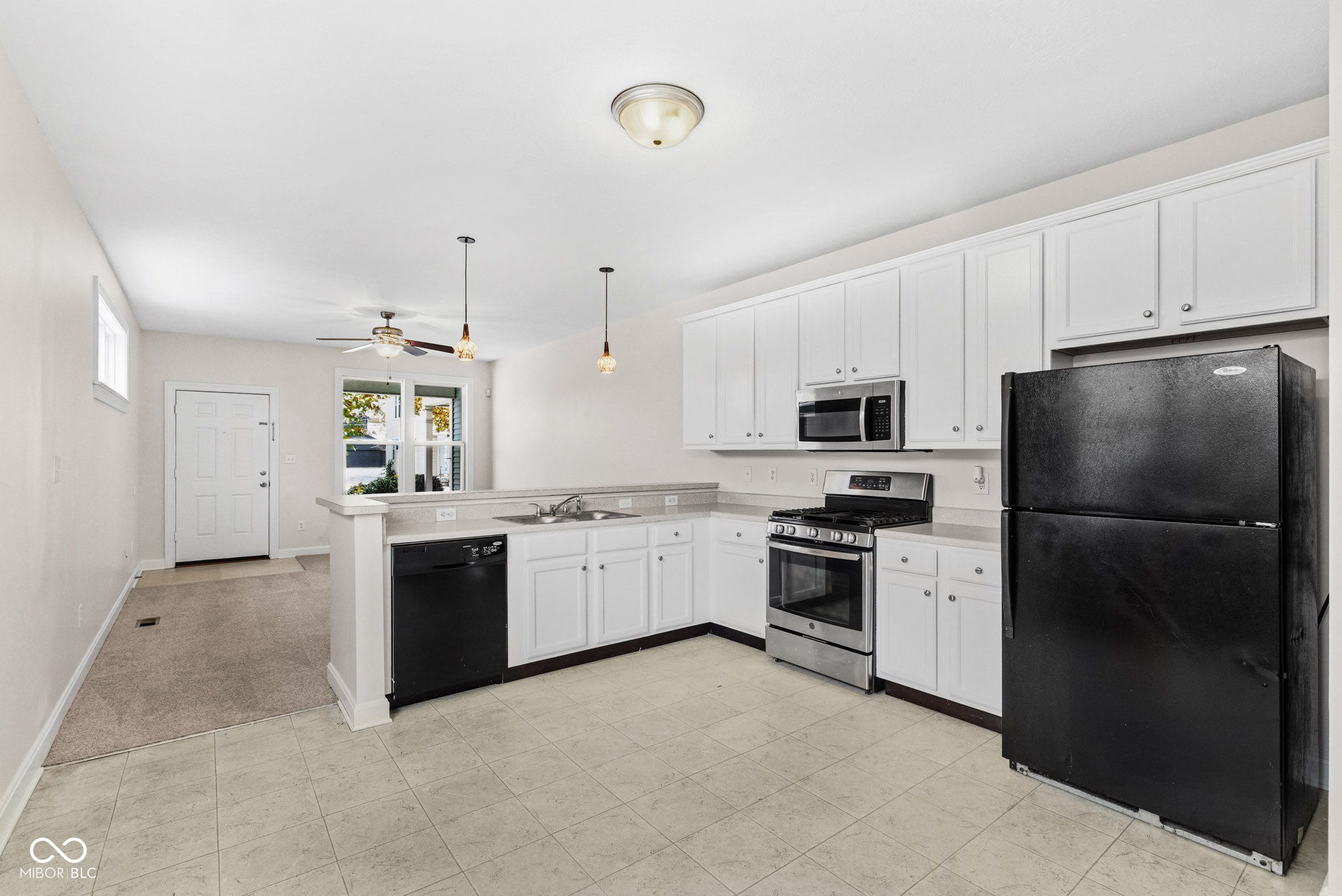 2053 Bellefontaine Street