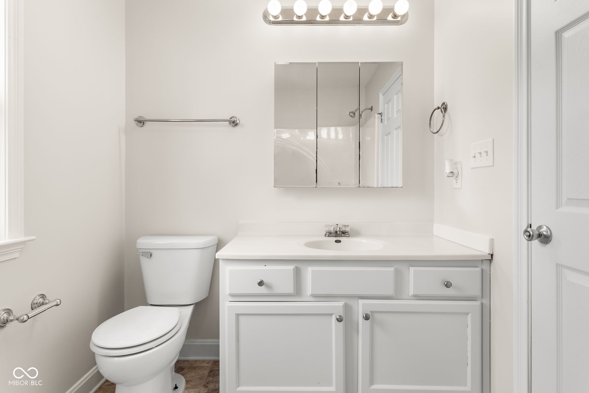 2053 Bellefontaine Street