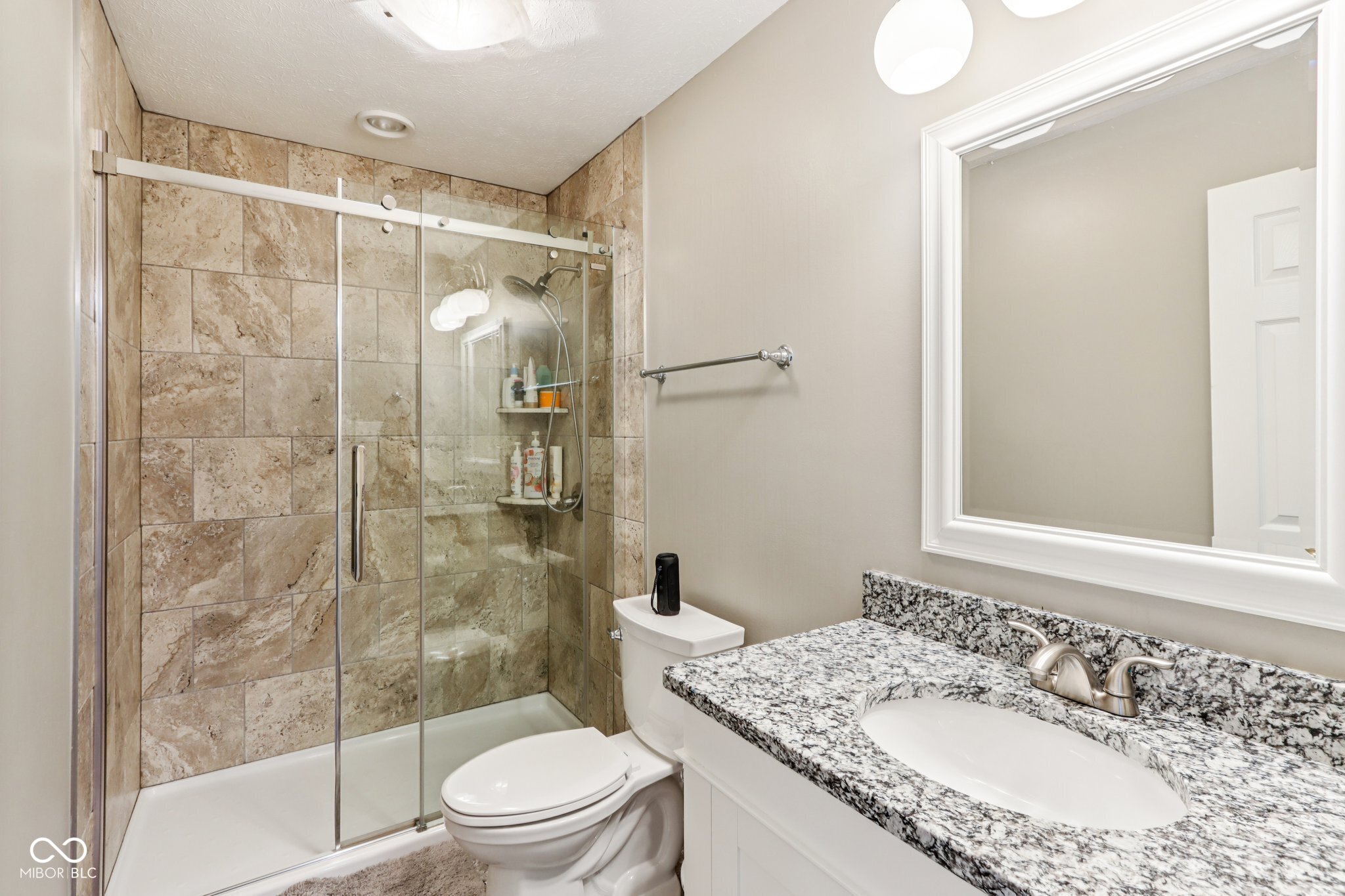 4100 Field Master Circle