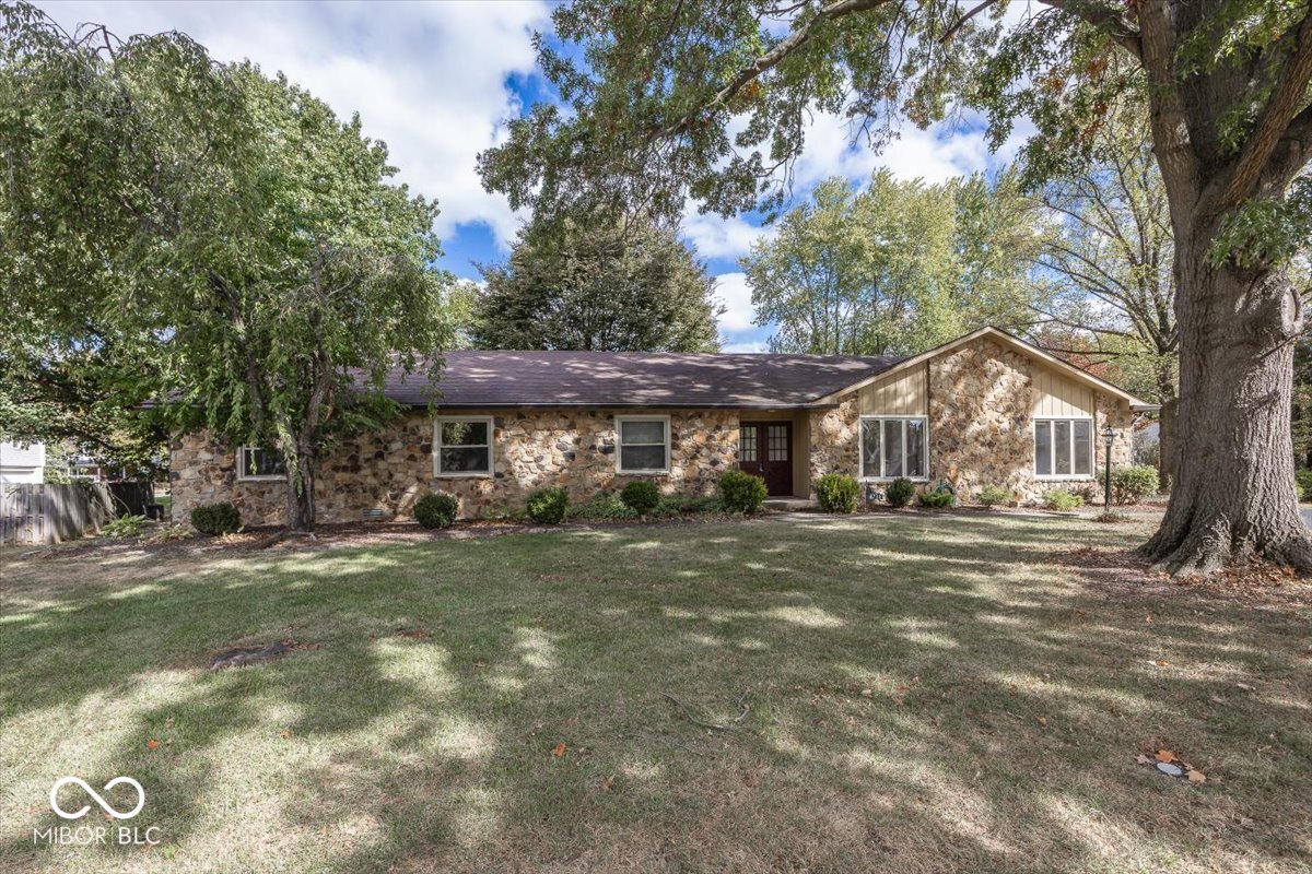 4734 Buckingham Court