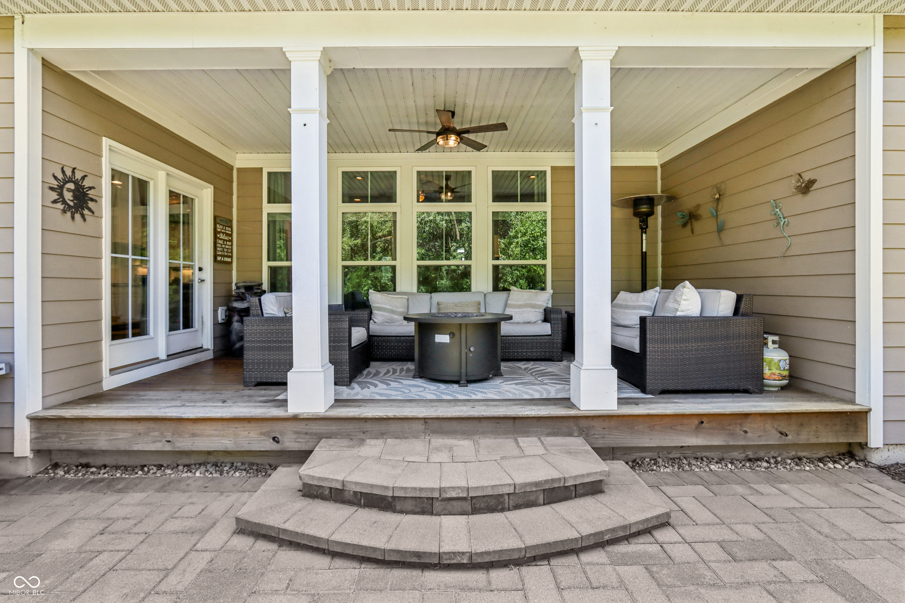 4996 Holston Hills Drive