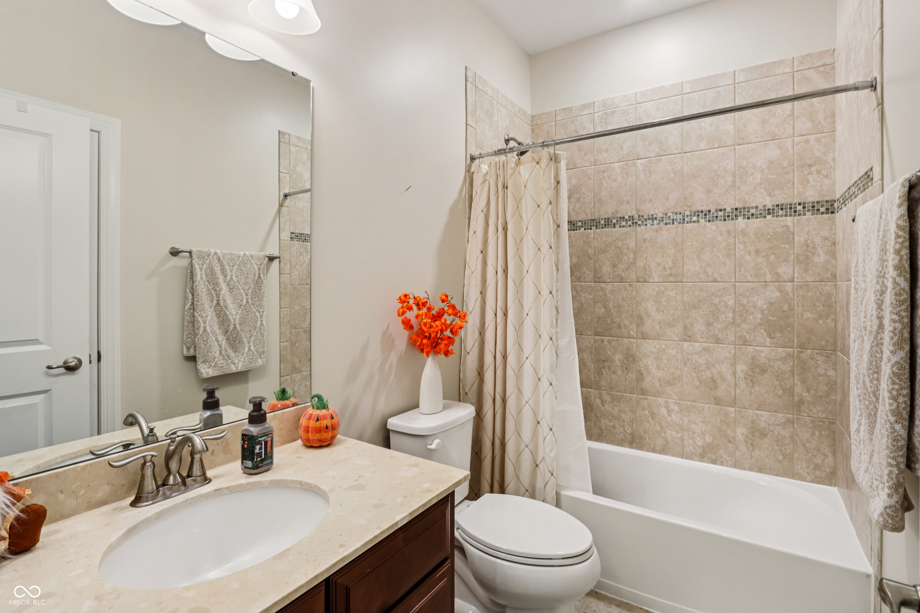 4996 Holston Hills Drive