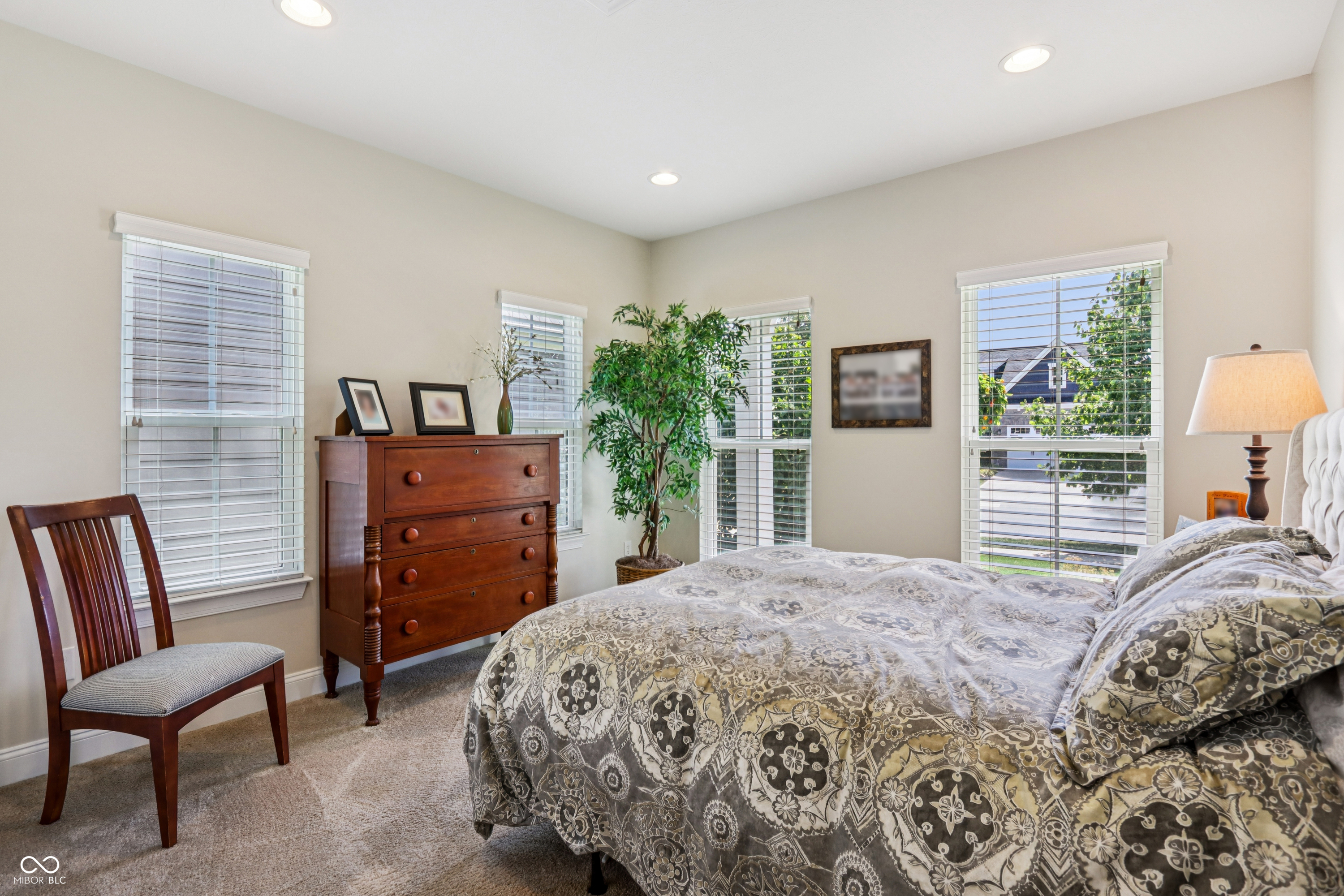 4996 Holston Hills Drive