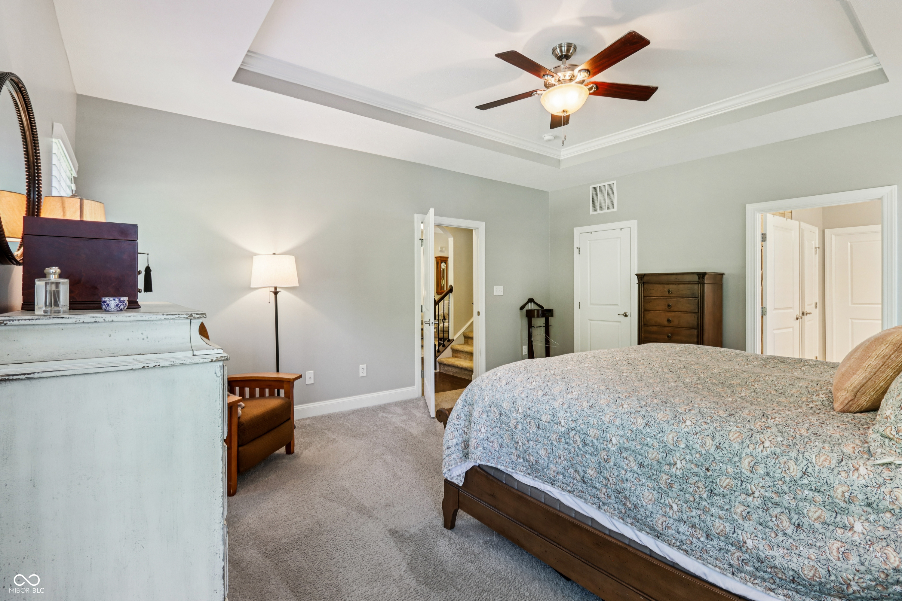 4996 Holston Hills Drive