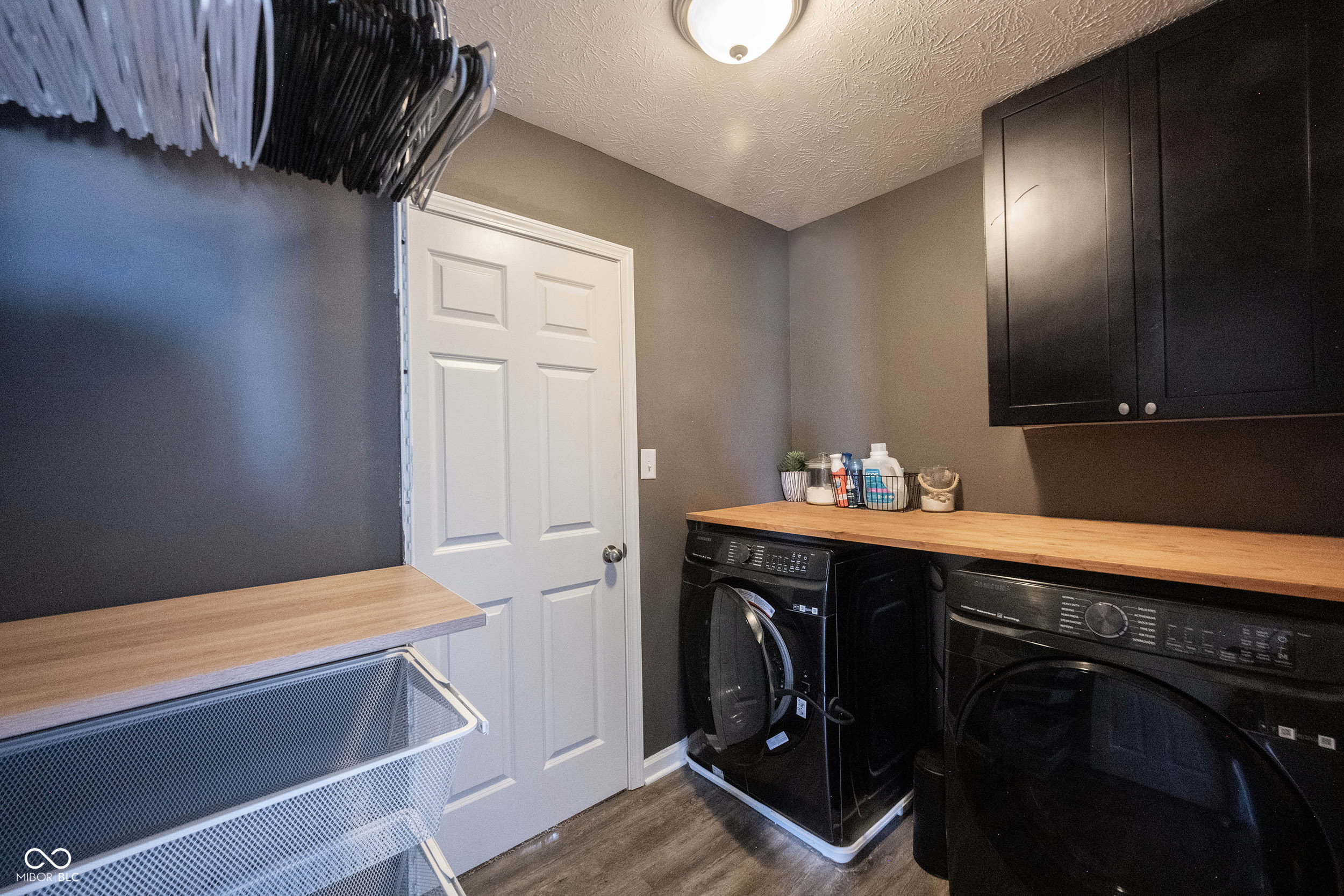 10389 Blue Ribbon Boulevard