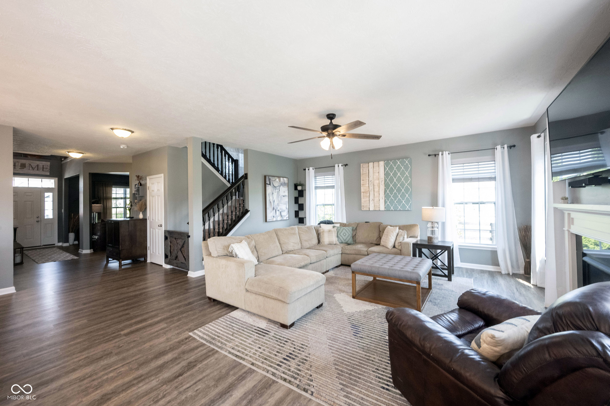 10389 Blue Ribbon Boulevard